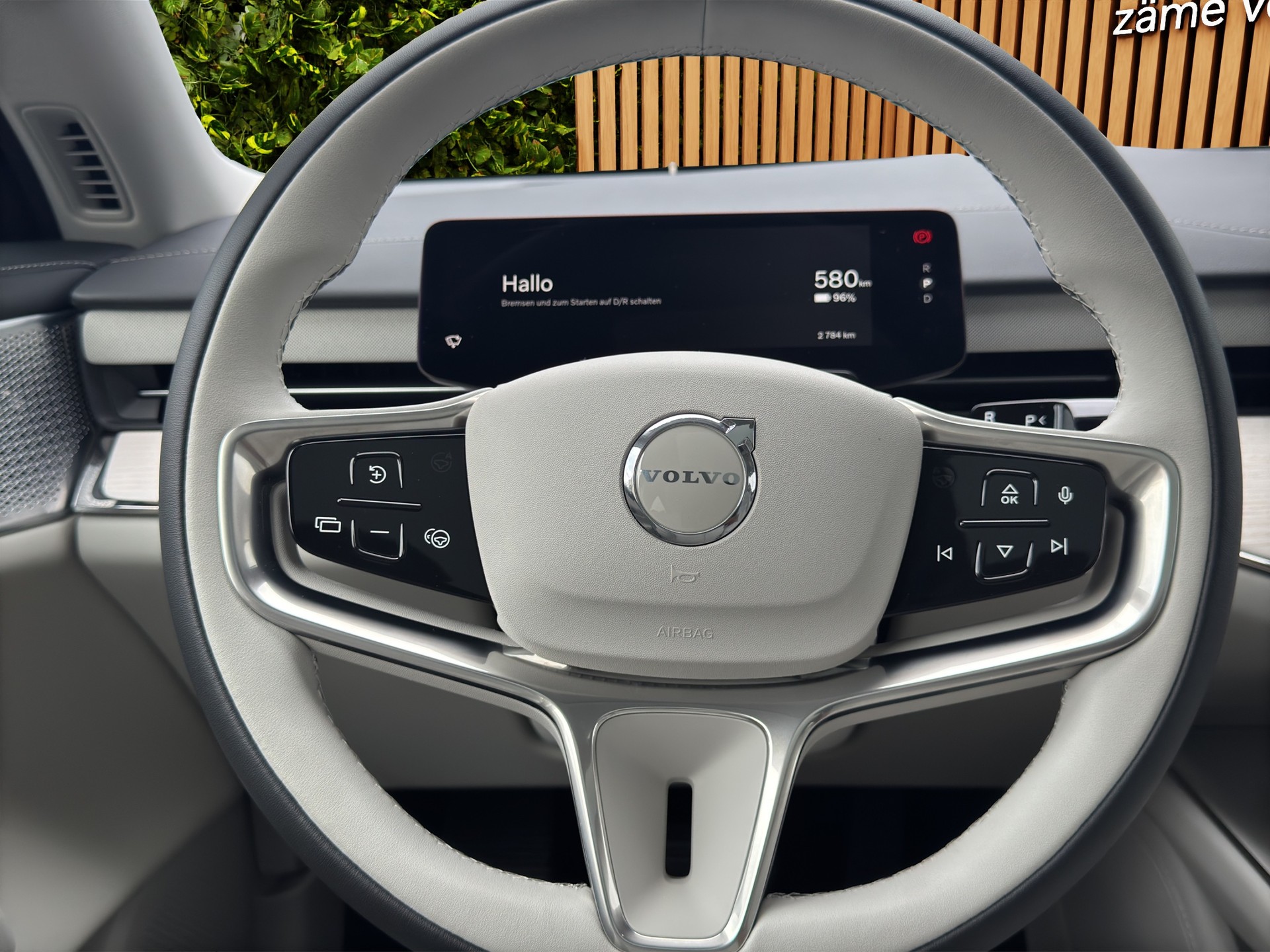 VOLVO ES90 Ultra-image-10