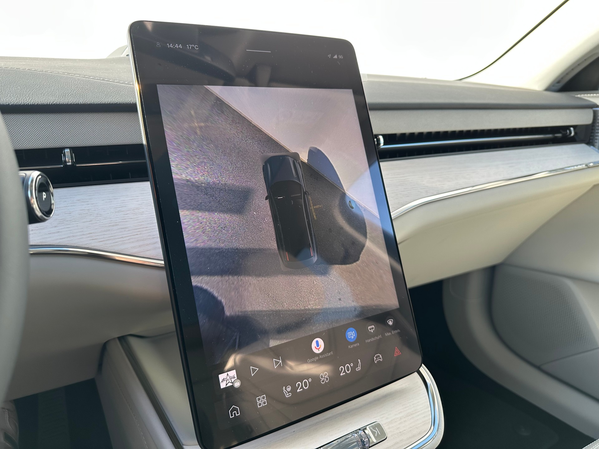 VOLVO ES90 Ultra-image-9