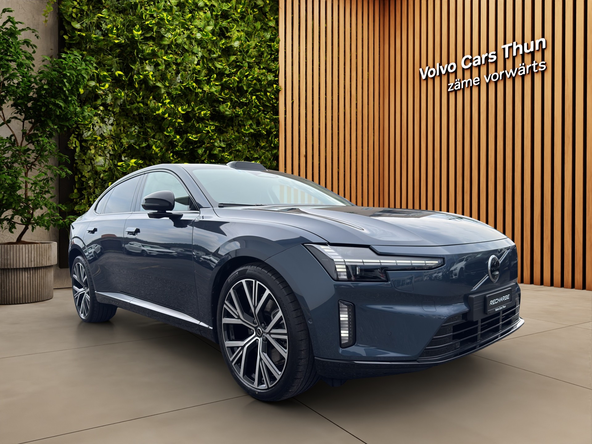 VOLVO ES90 Ultra-image-2