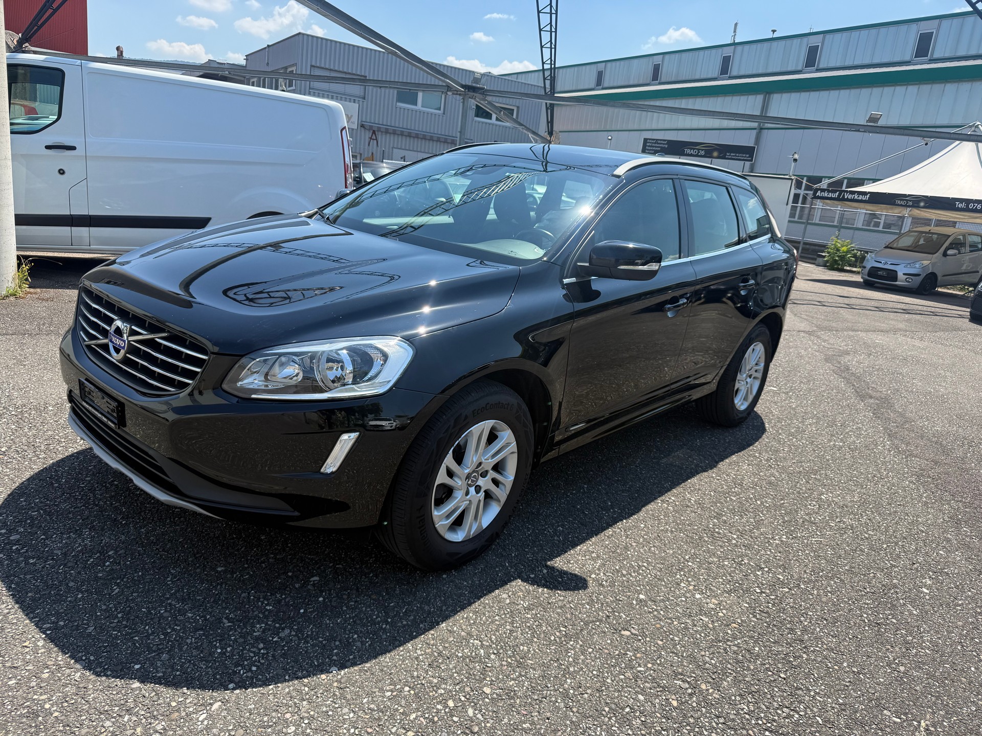 VOLVO XC60 D4 OceanRace Geartronic-image-1