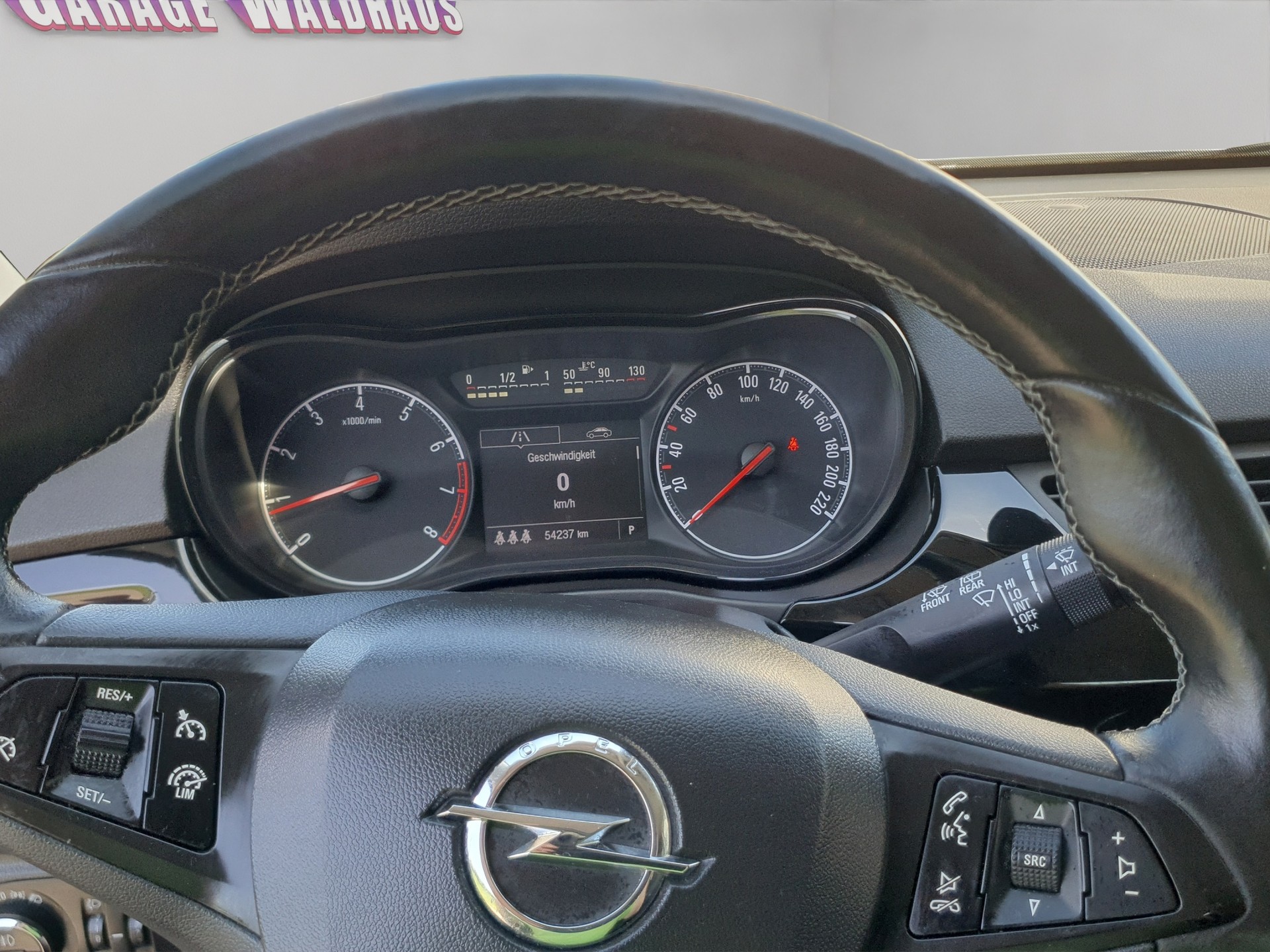 OPEL Corsa 1.4 TP Color Edition Automatic-image-11