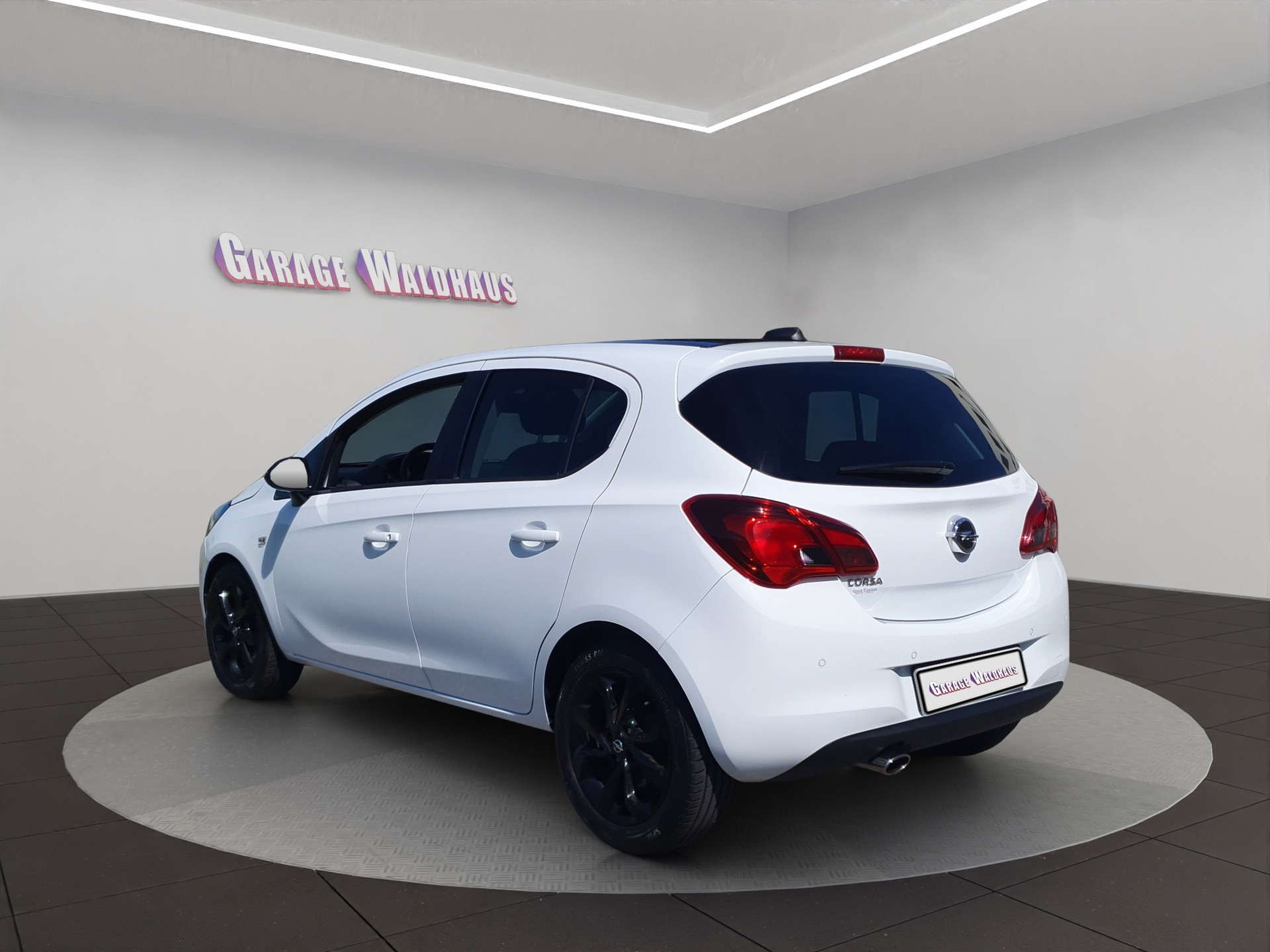 OPEL Corsa 1.4 TP Color Edition Automatic-image-2