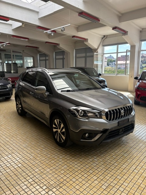 SUZUKI SX4 S-Cross 1.4 16V Compact Top Hybrid 4WD-image-0