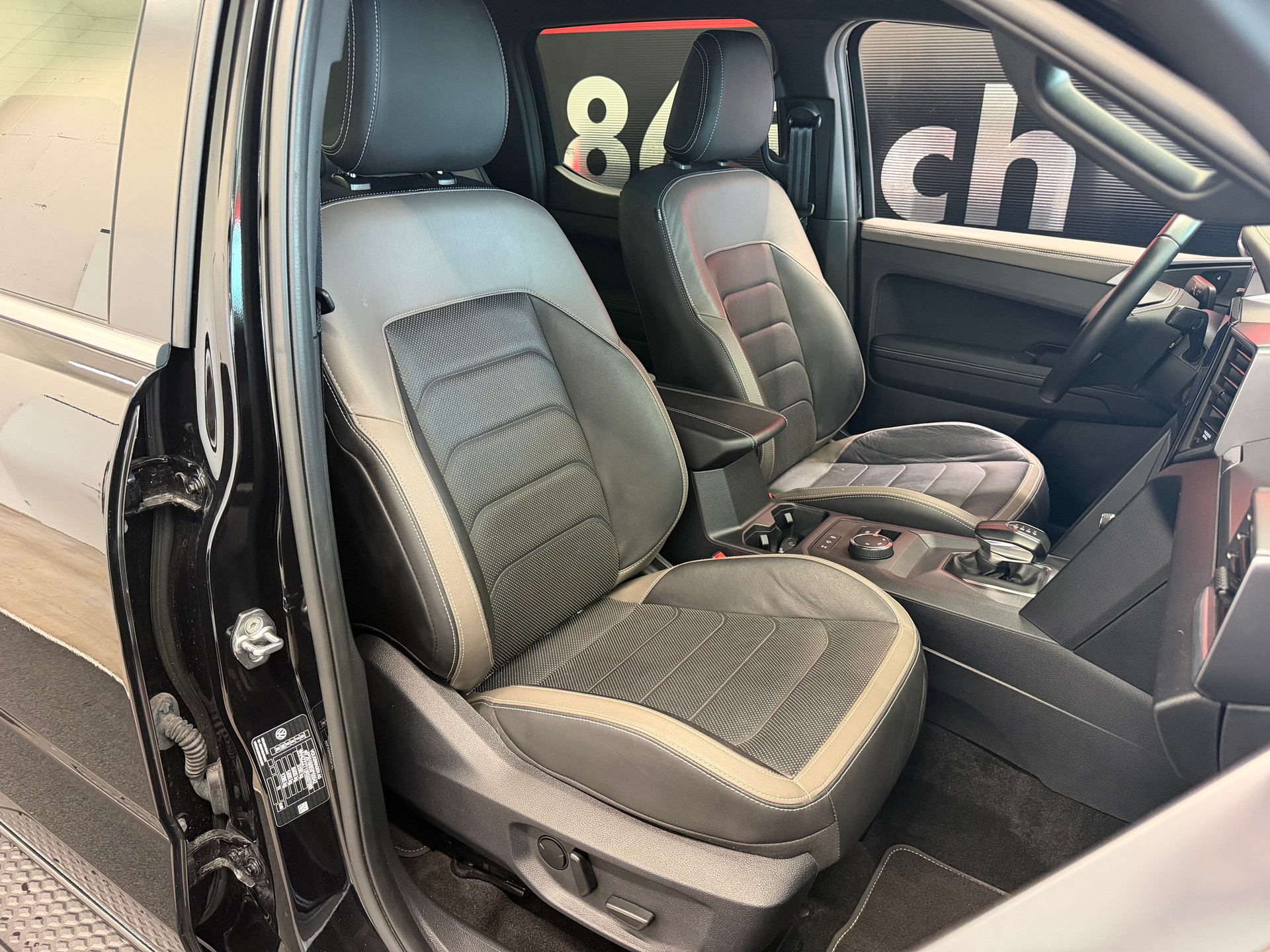 VW Amarok 3.0TDI Aventura Winter 1-image-28