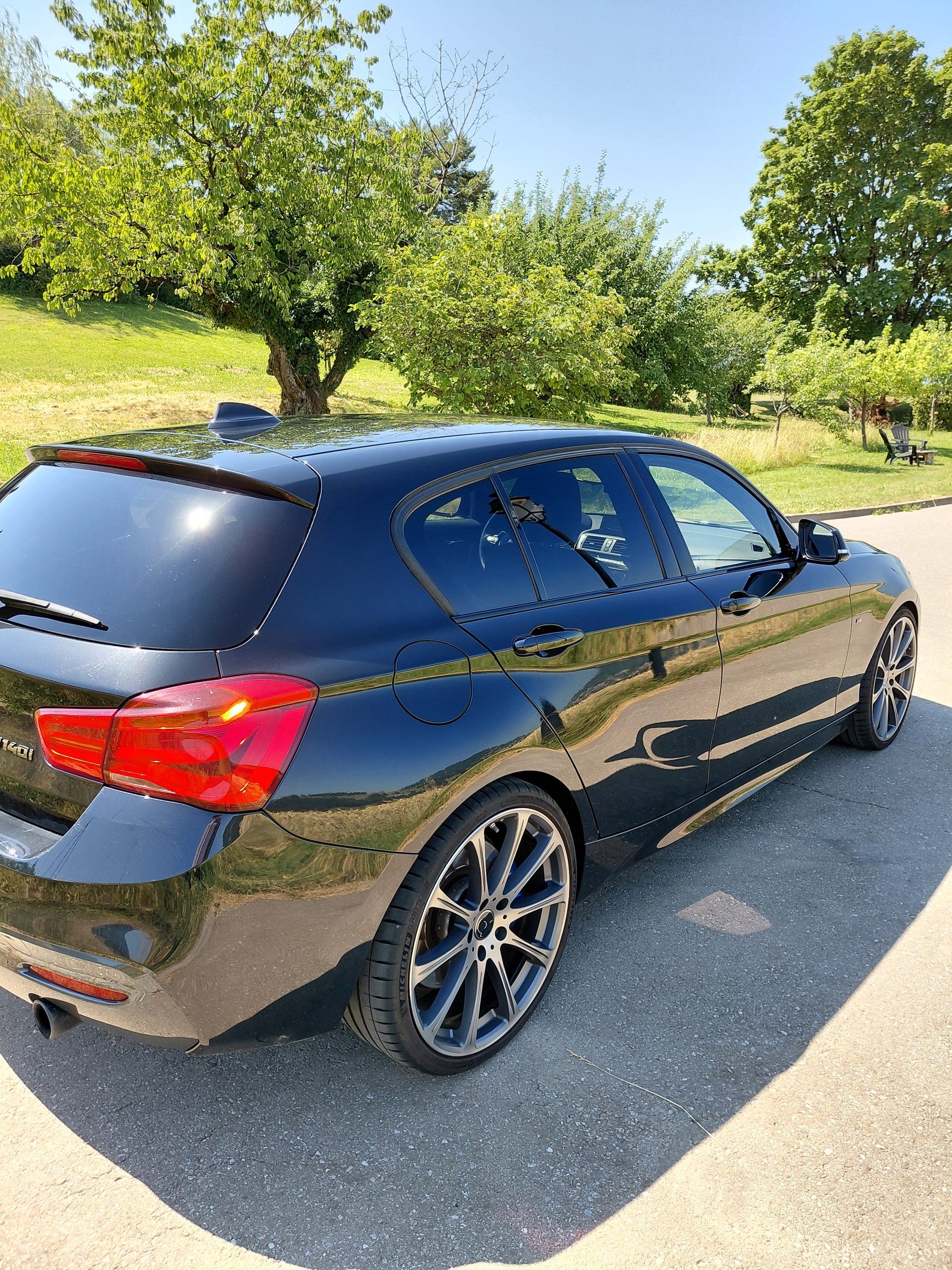 BMW M140i xDrive-image-2