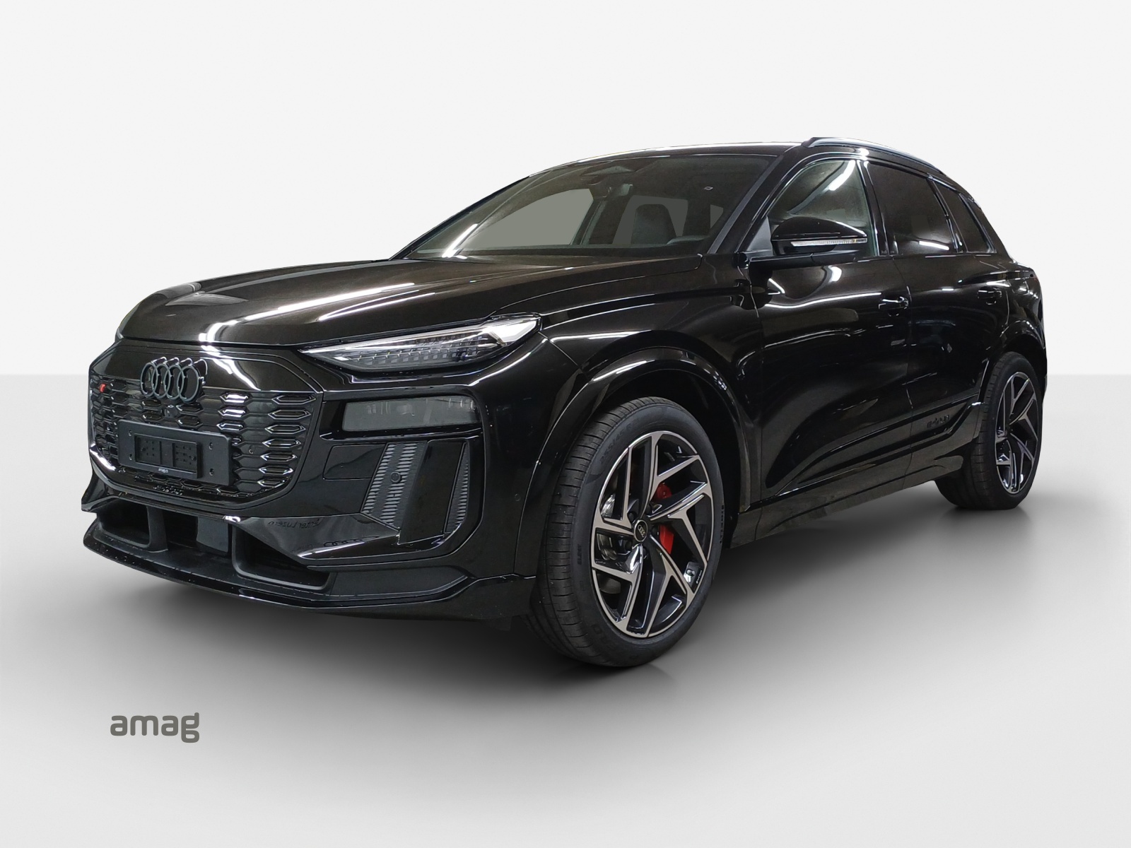 AUDI SQ6 e-tron quattro