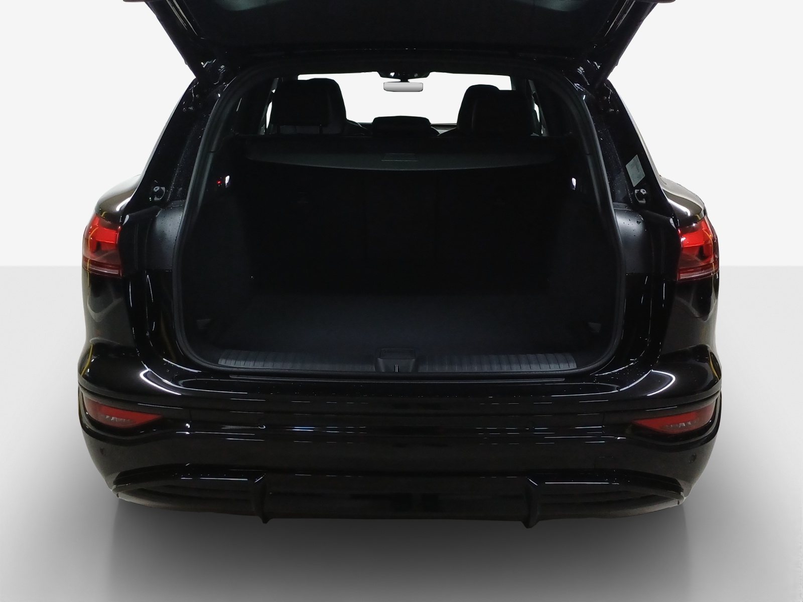 AUDI SQ6 e-tron quattro-image-12