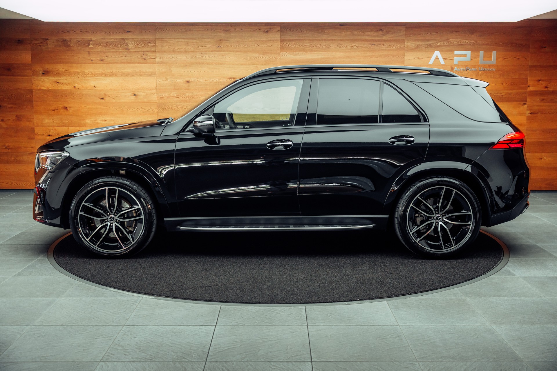 MERCEDES-BENZ GLE 450 d 4Matic AMG 9G-Tronic-image-10