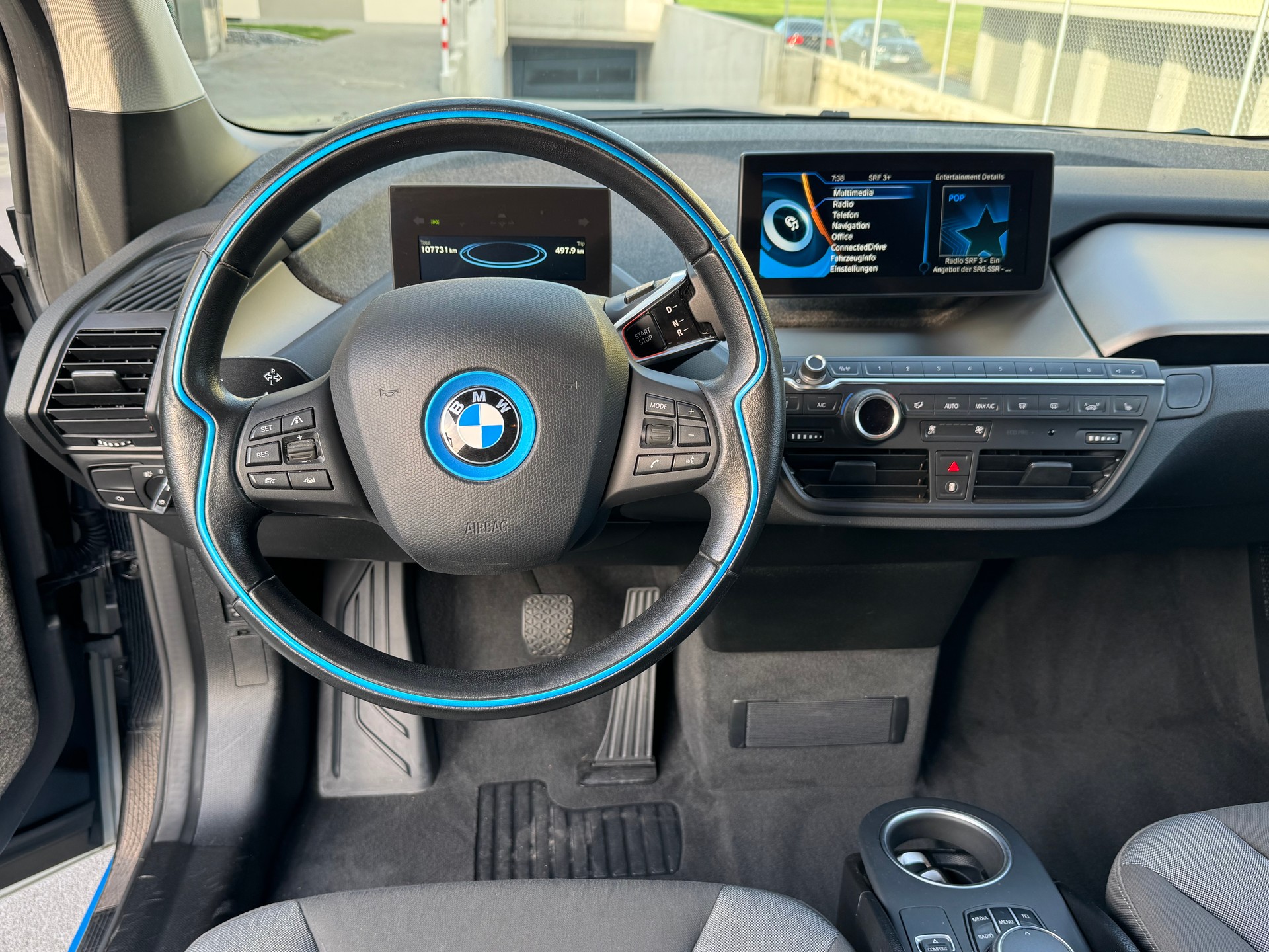 BMW i3 (94Ah)-image-10