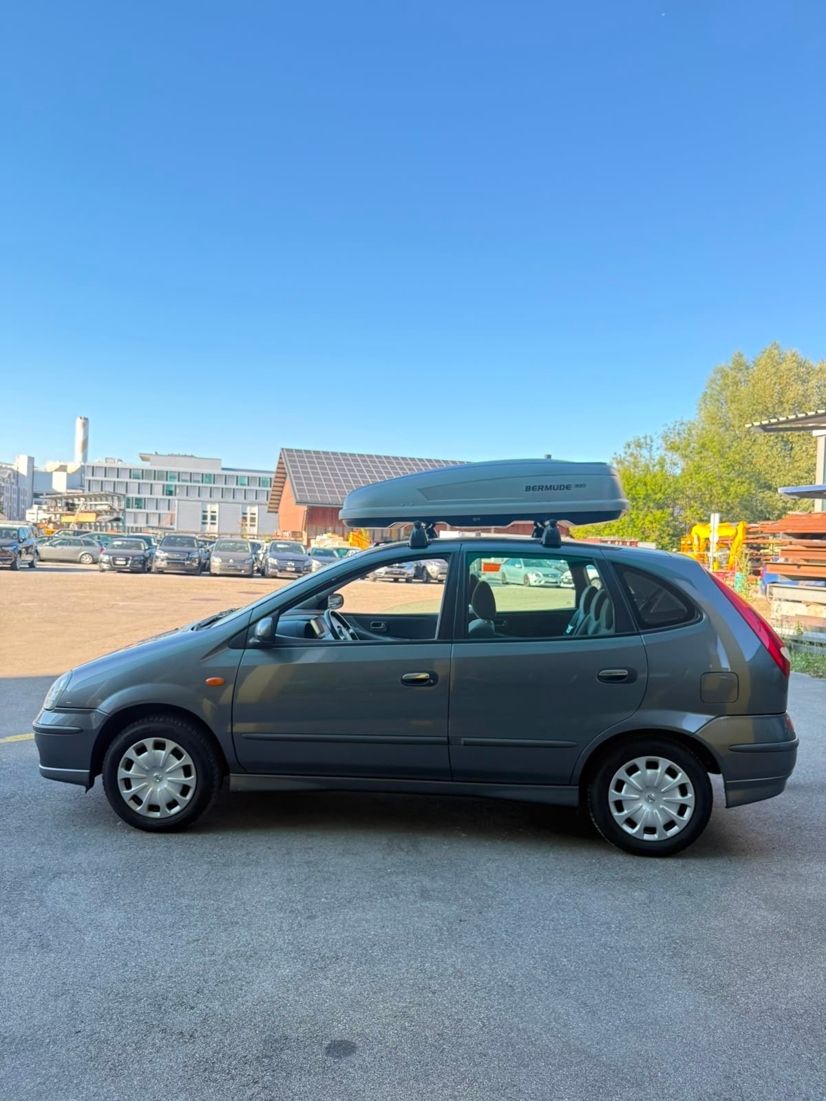 NISSAN Almera Tino 1.8 16V Comfort-image-3