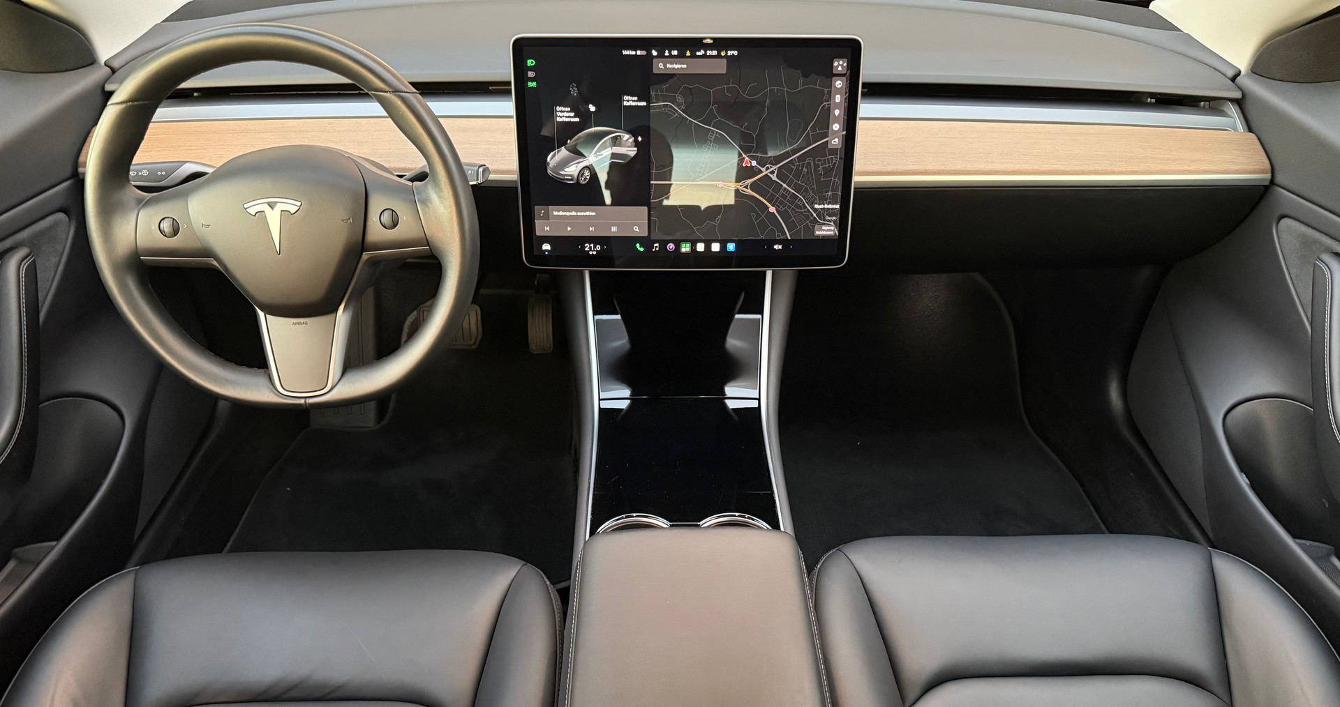 TESLA Model 3 Long Range Dual Motor AWD-image-6
