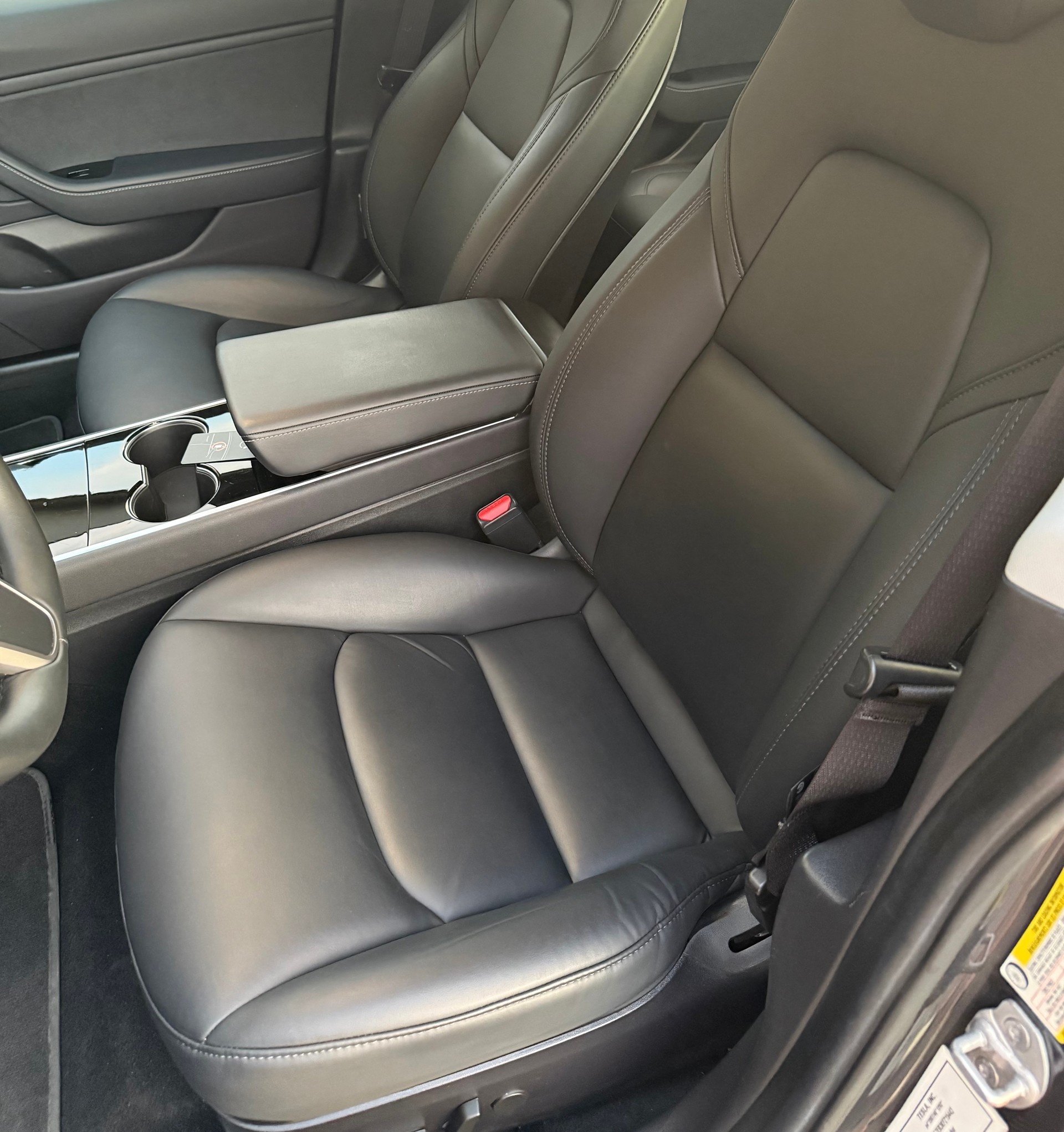 TESLA Model 3 Long Range Dual Motor AWD-image-7