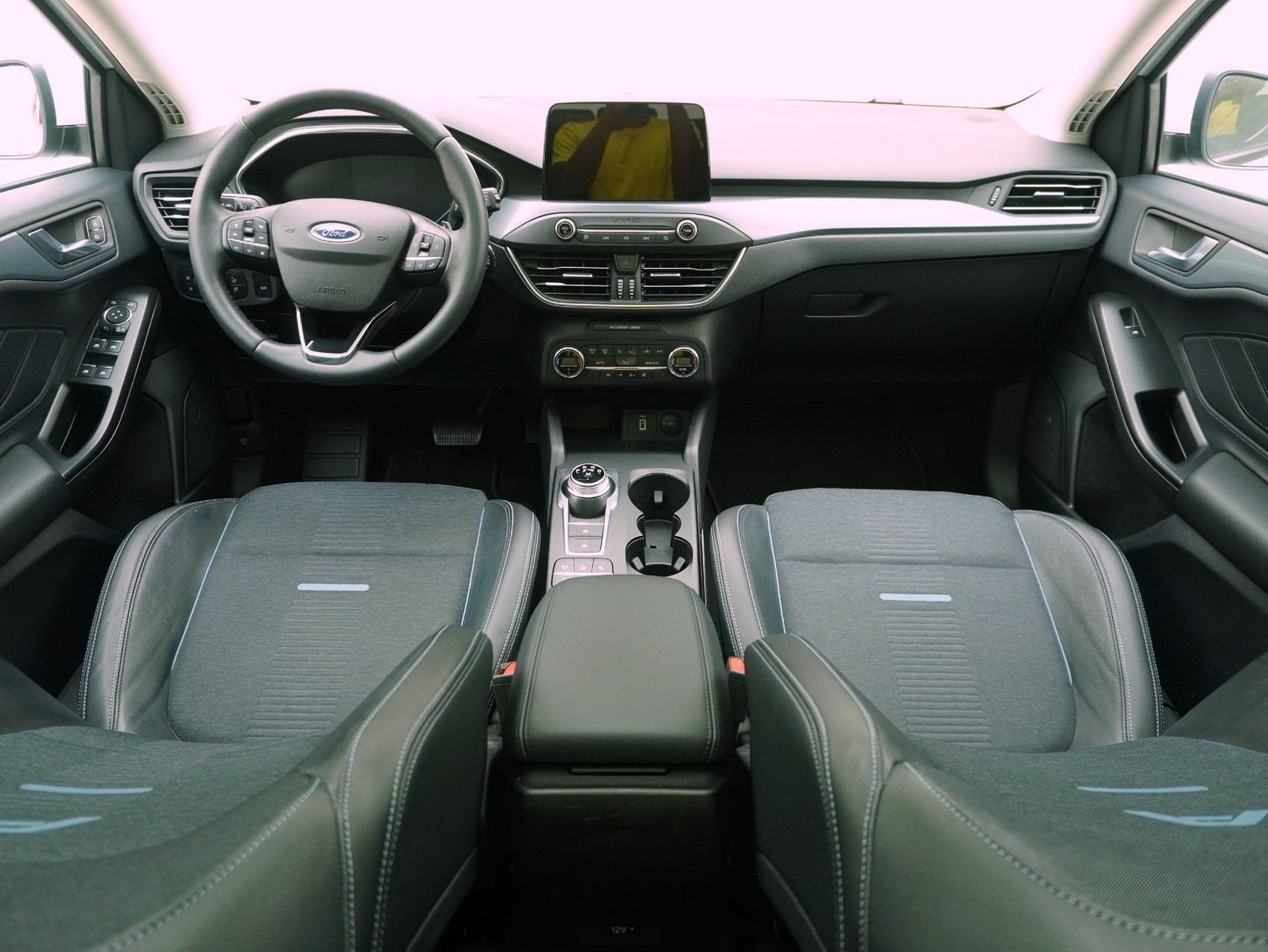 FORD Focus Station Wagon 1.5i EcoB SCTi Active-image-13