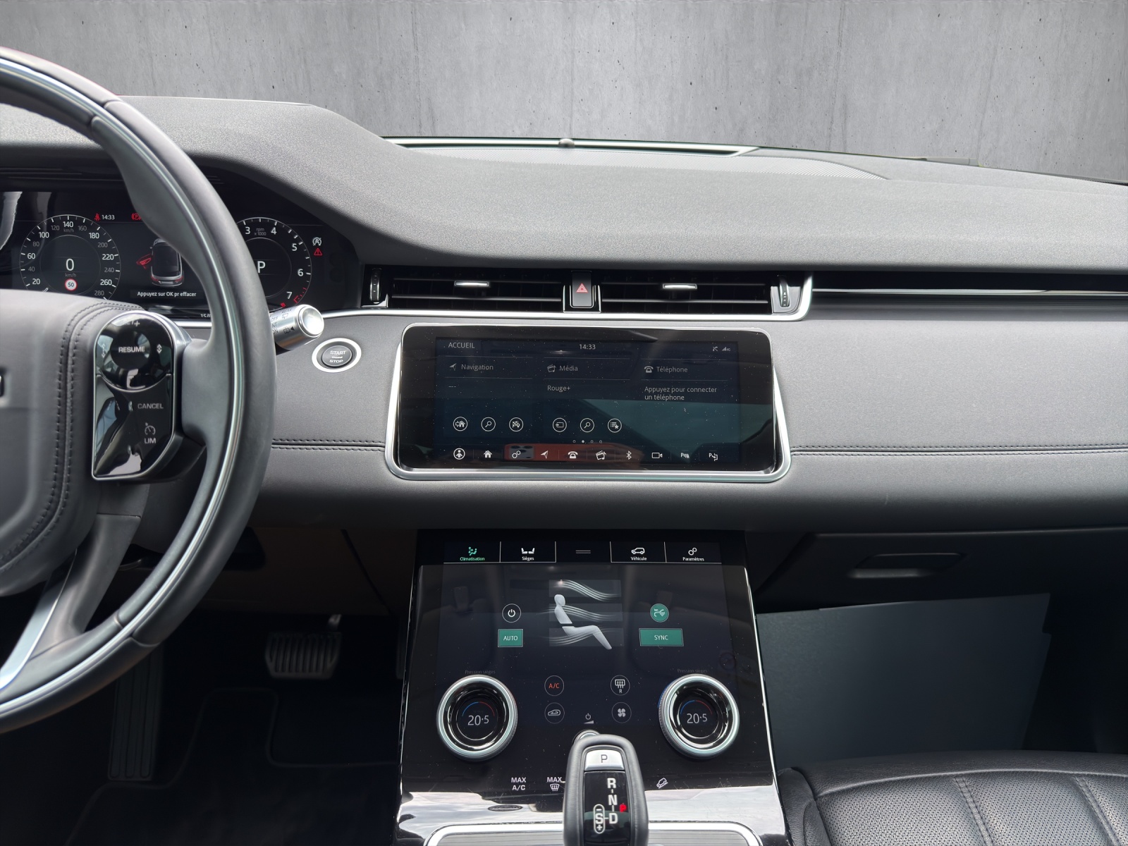 LAND ROVER Range Rover Evoque 2.0 T SE-image-11