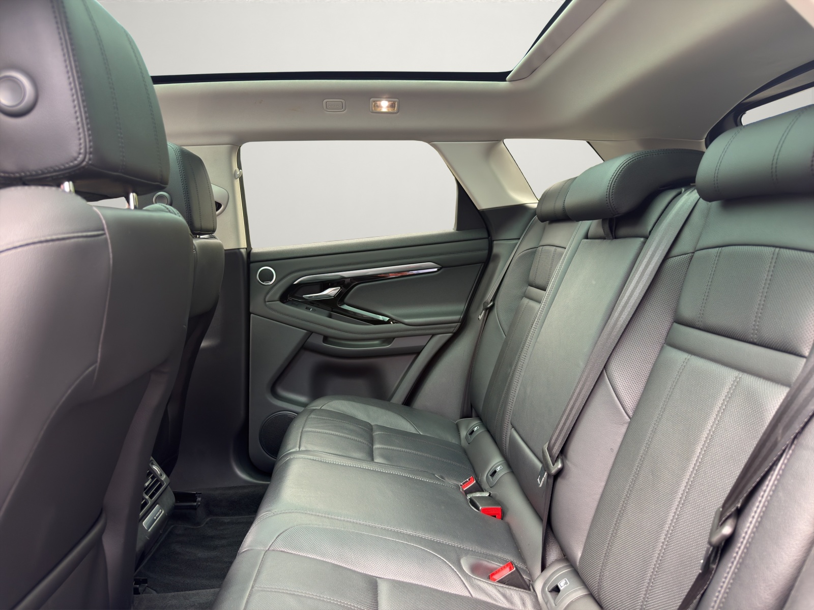 LAND ROVER Range Rover Evoque 2.0 T SE-image-12