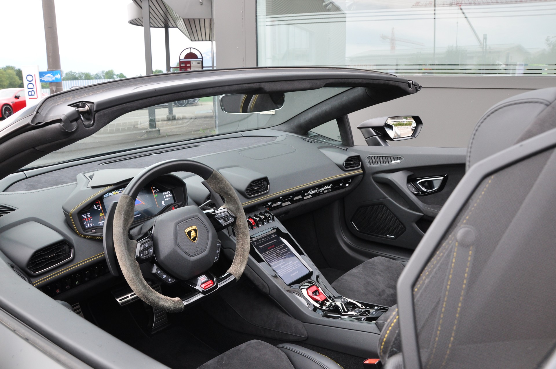 LAMBORGHINI Huracan EVO Spyder DCT-image-14