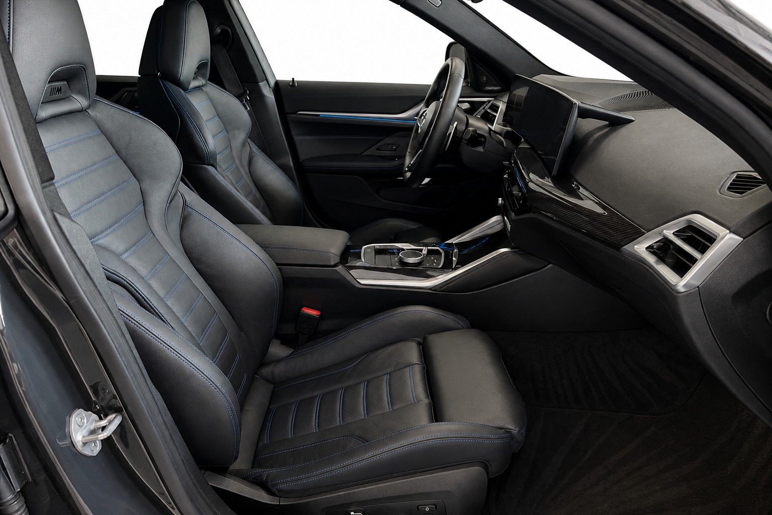 BMW M440i xDrive 48V Gran Coupé M-Performance Steptronic Individual-image-24