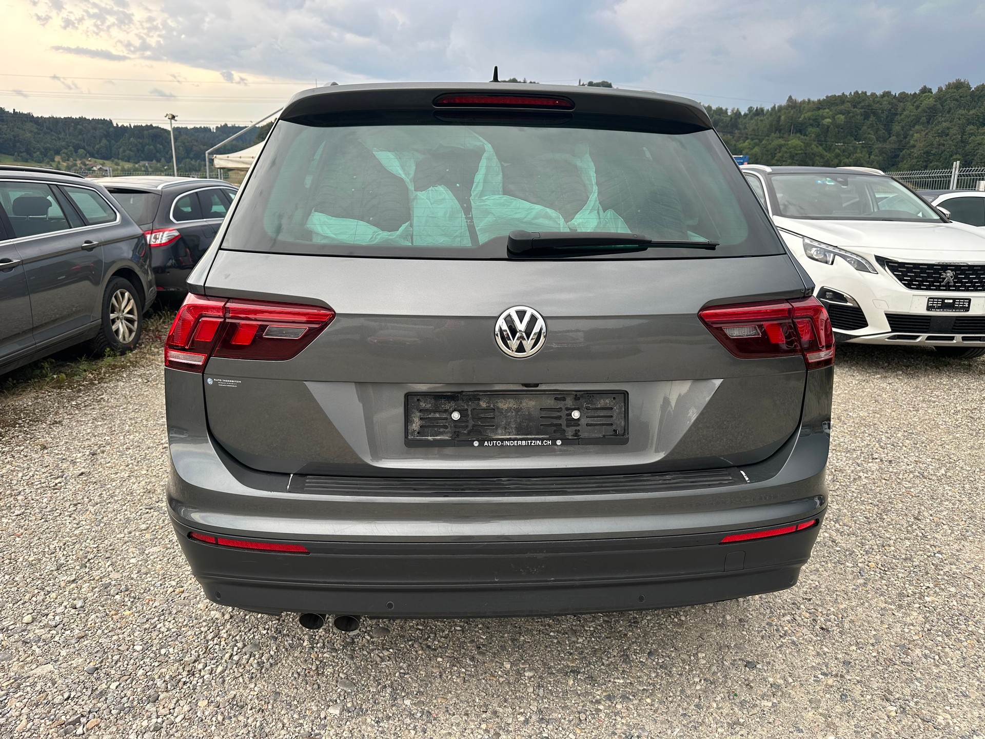 VW Tiguan 2.0 TDI SCR Comfortline 4Motion DSG-image-4