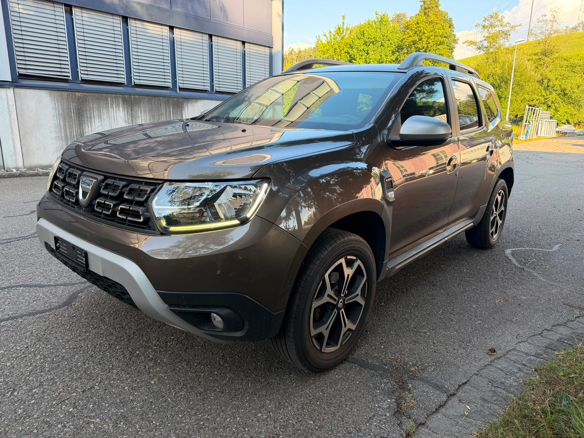 DACIA Duster SCe 115 Prestige 4x4-image-2