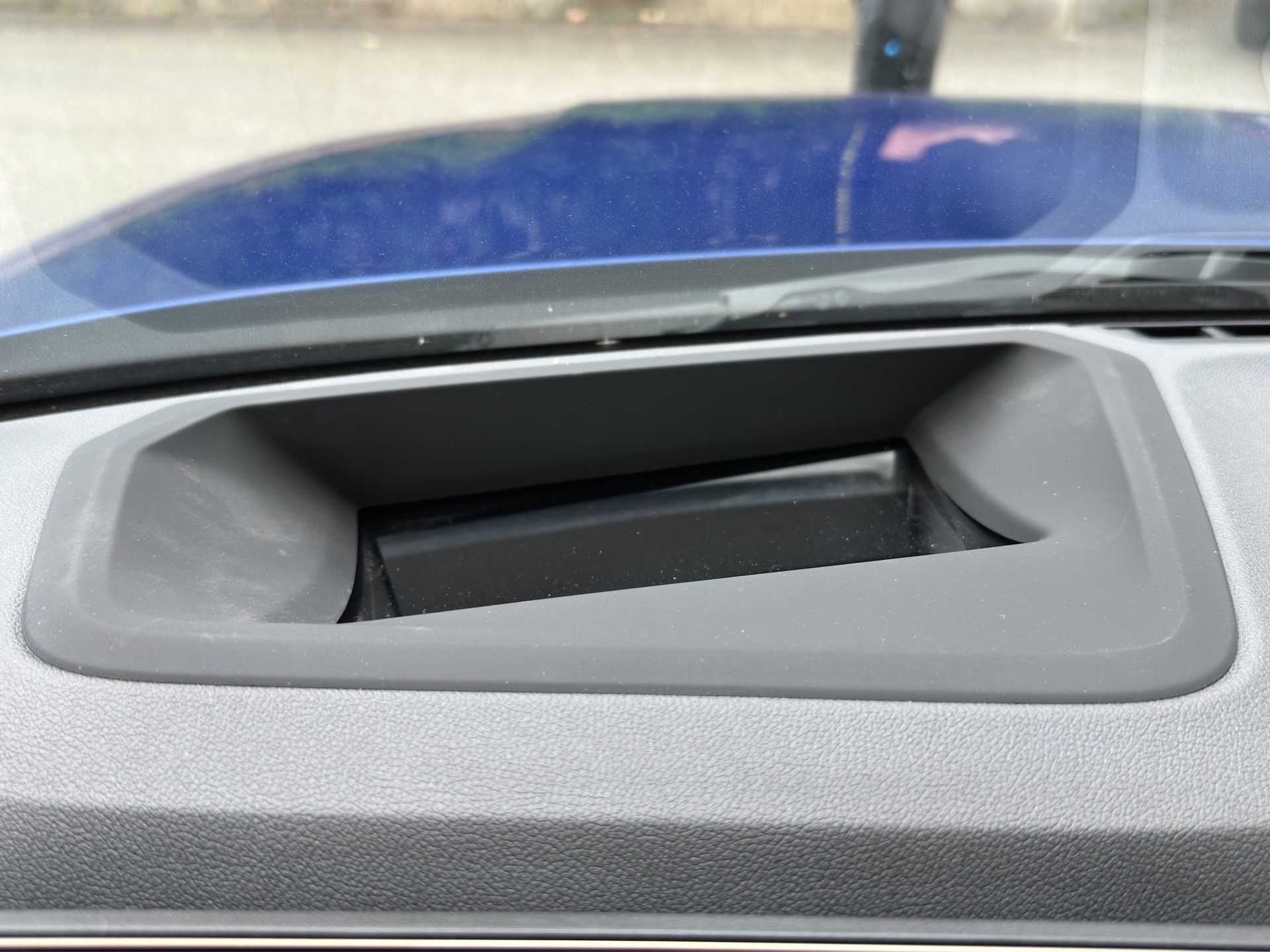 BMW M4 Cabrio Competition M xDrive CURVED DISPLAY! Keramikbremsen / Driving Assistant Professional-image-15