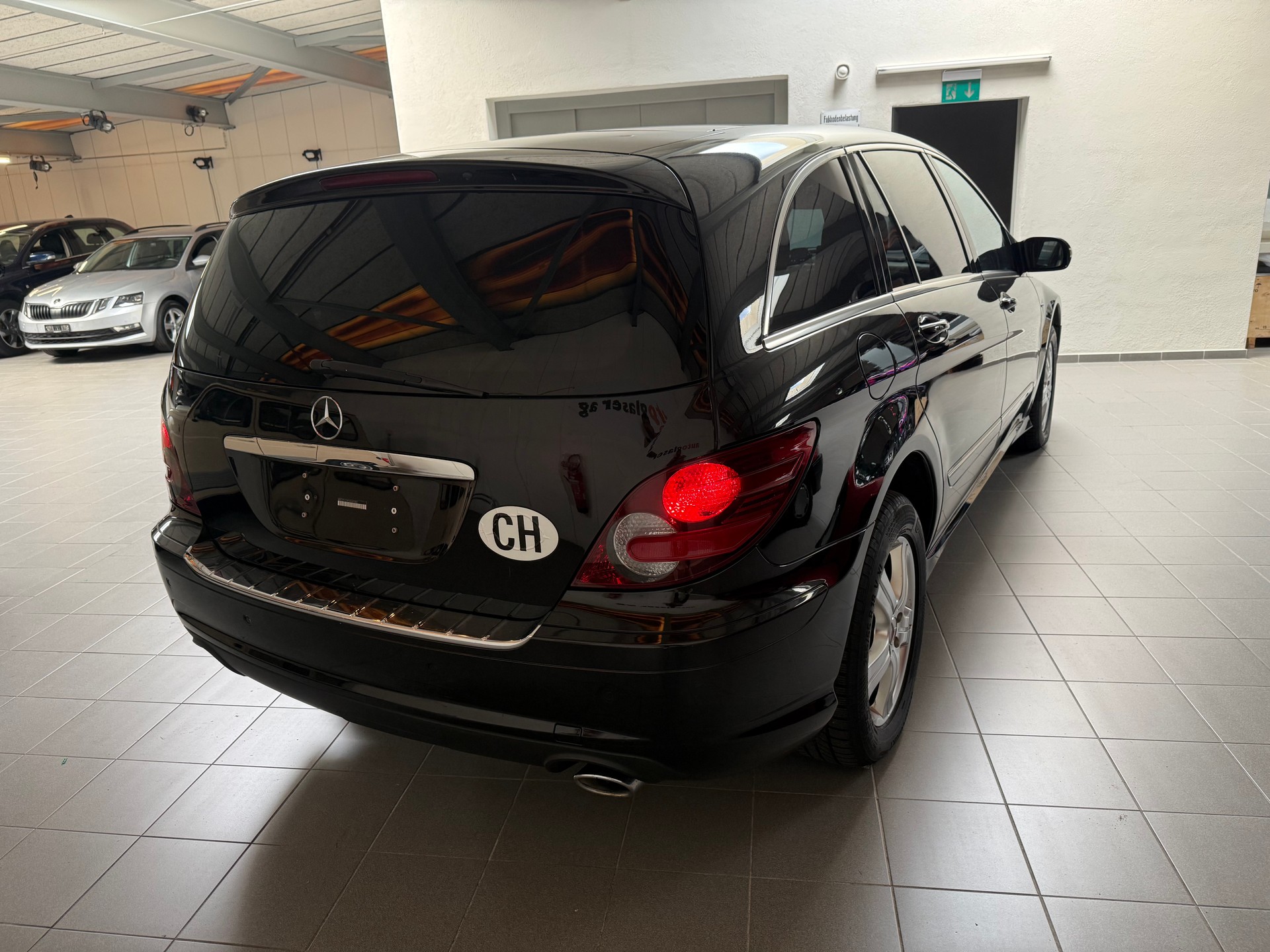 MERCEDES-BENZ R 350 BlueTEC L 4Matic 7G-Tronic-image-6
