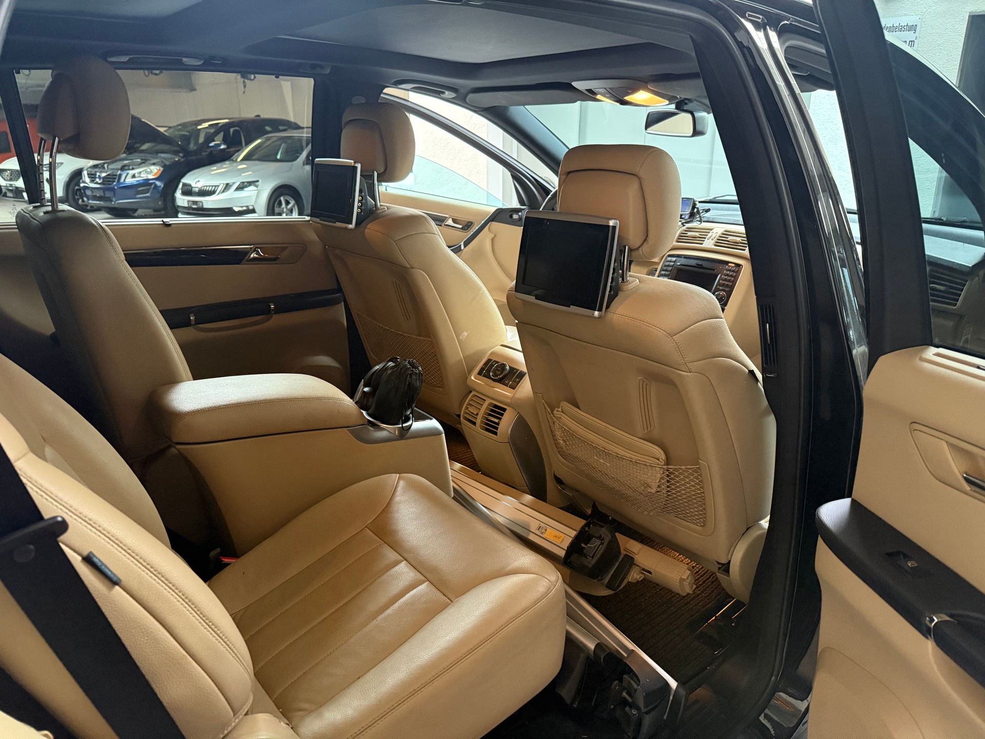 MERCEDES-BENZ R 350 BlueTEC L 4Matic 7G-Tronic-image-13