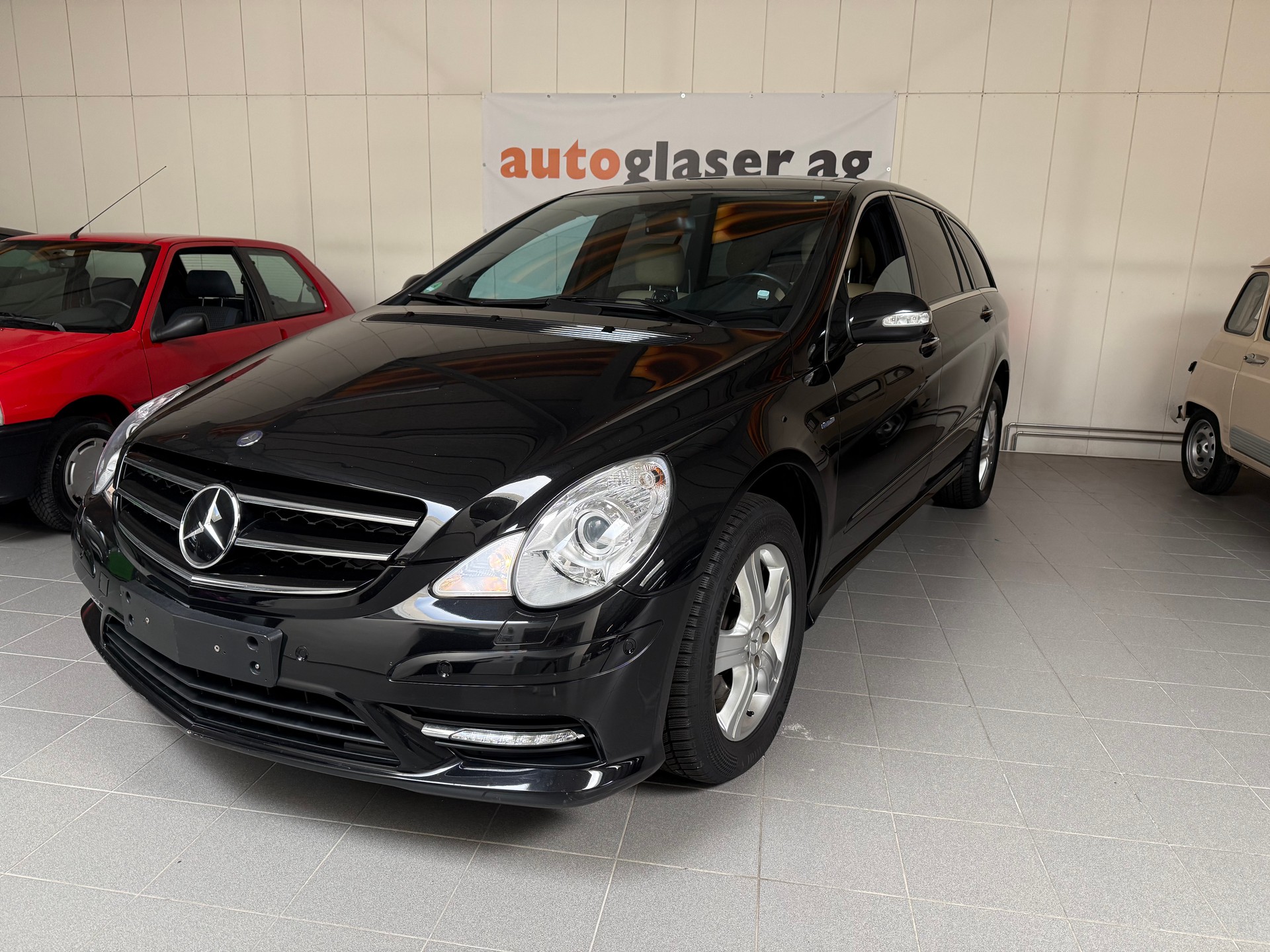 MERCEDES-BENZ R 350 BlueTEC L 4Matic 7G-Tronic-showroom-element-1