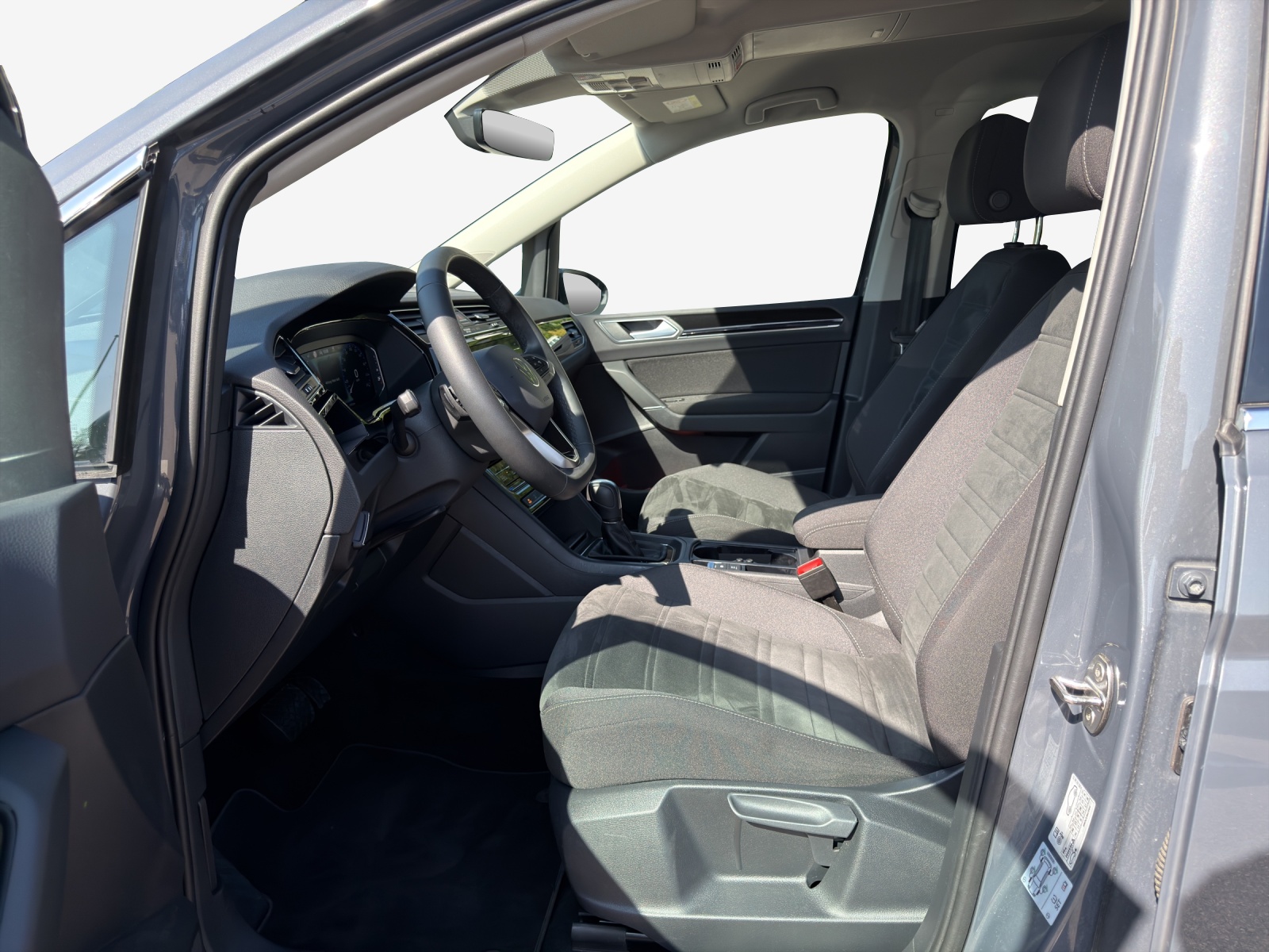 VW Touran 1.5 TSI EVO Highline DSG-image-7