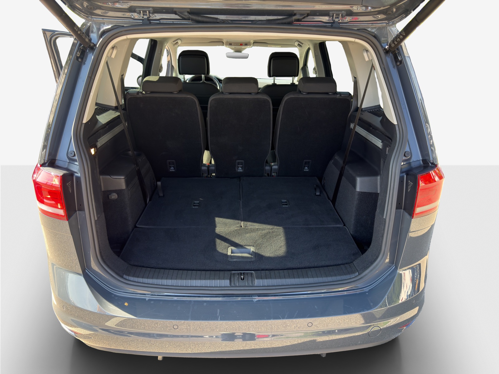 VW Touran 1.5 TSI EVO Highline DSG-image-12