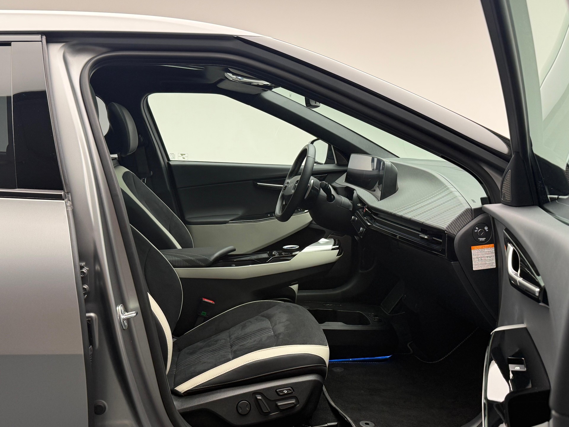 KIA EV6 77 kWh GT-Line 4x4-image-9