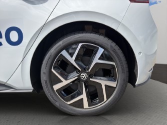 VW ID.3 Neo 79 kWh 231 PS Life-image-6