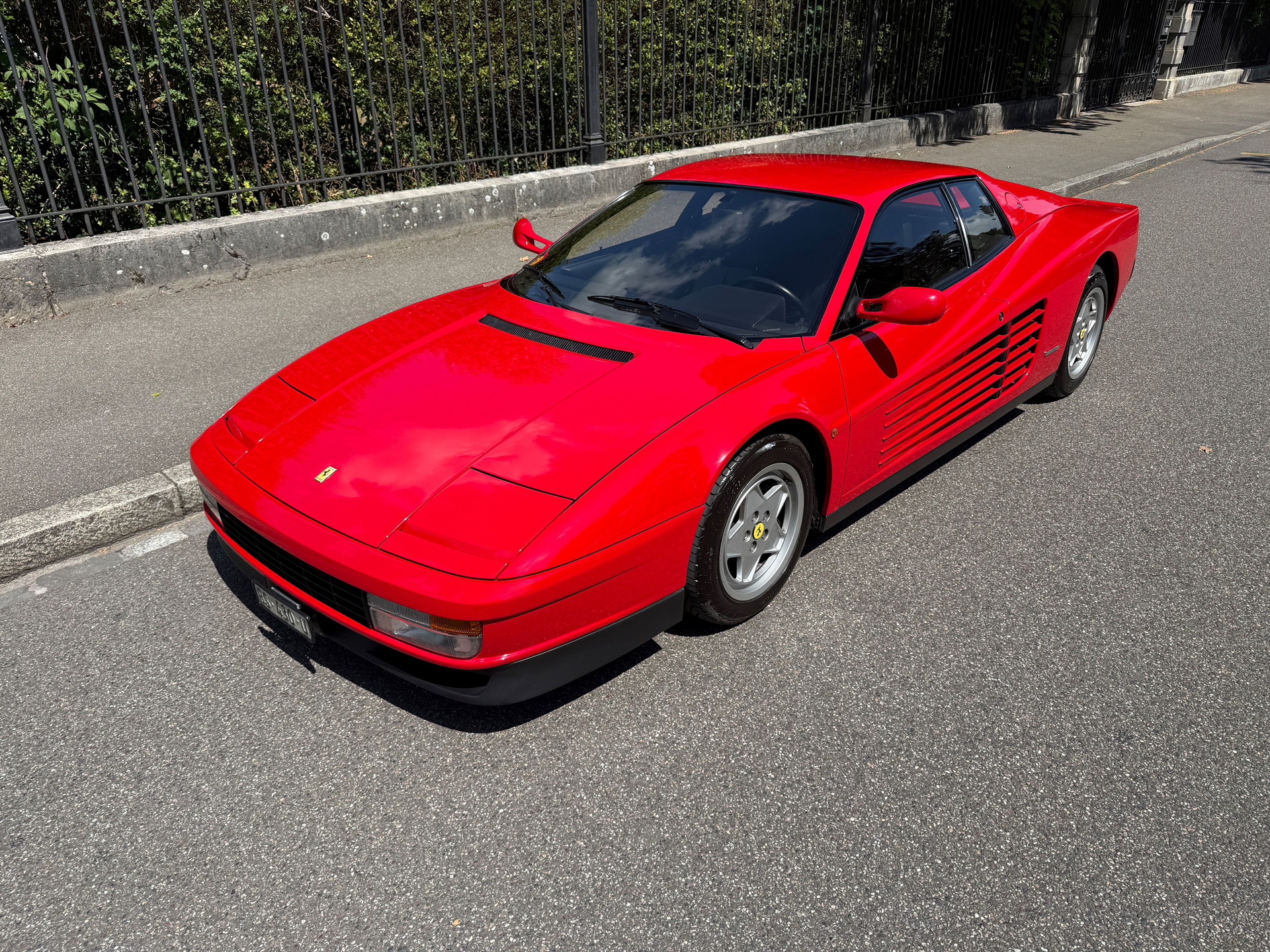 FERRARI Testarossa