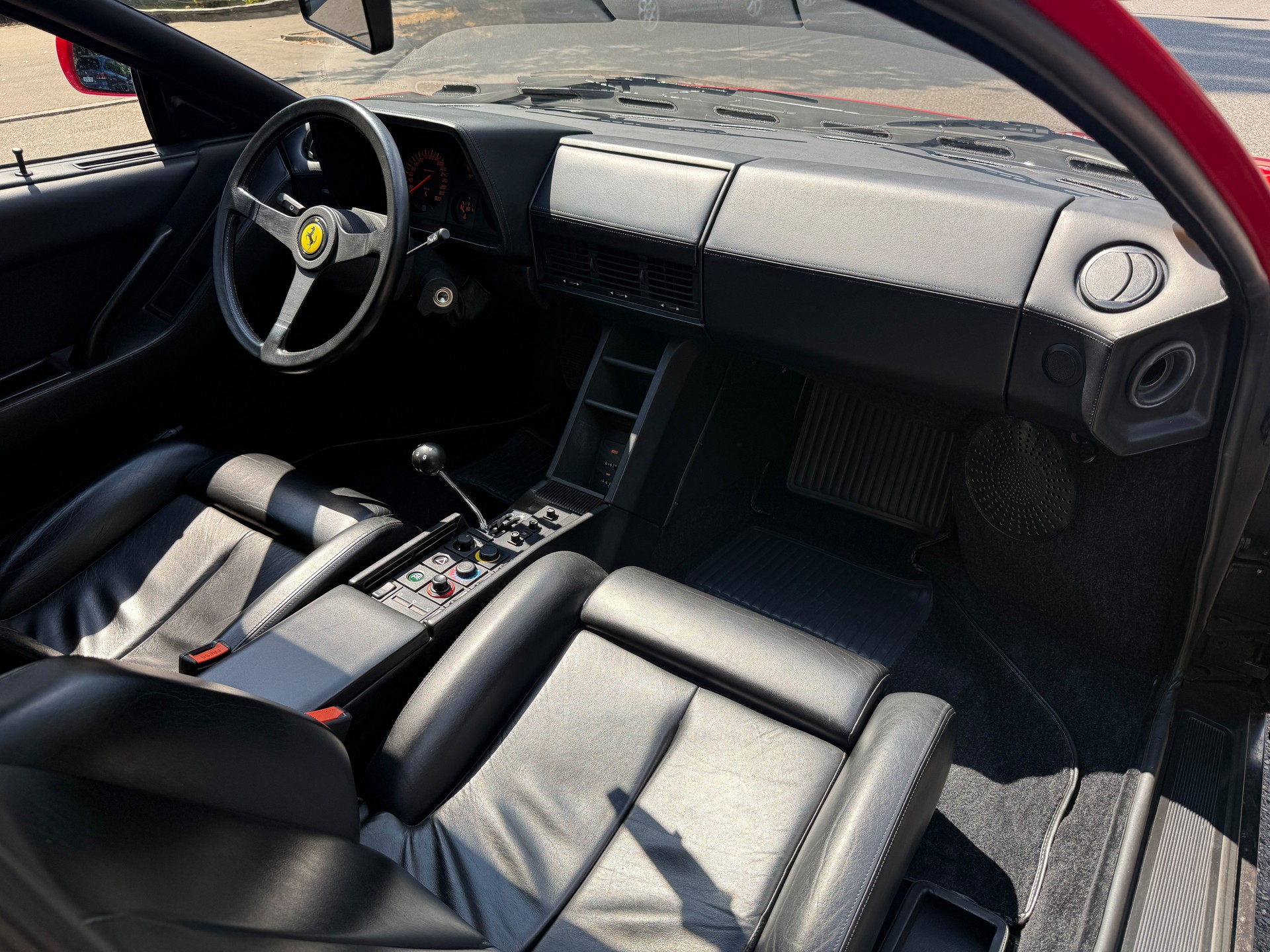 FERRARI Testarossa-image-10