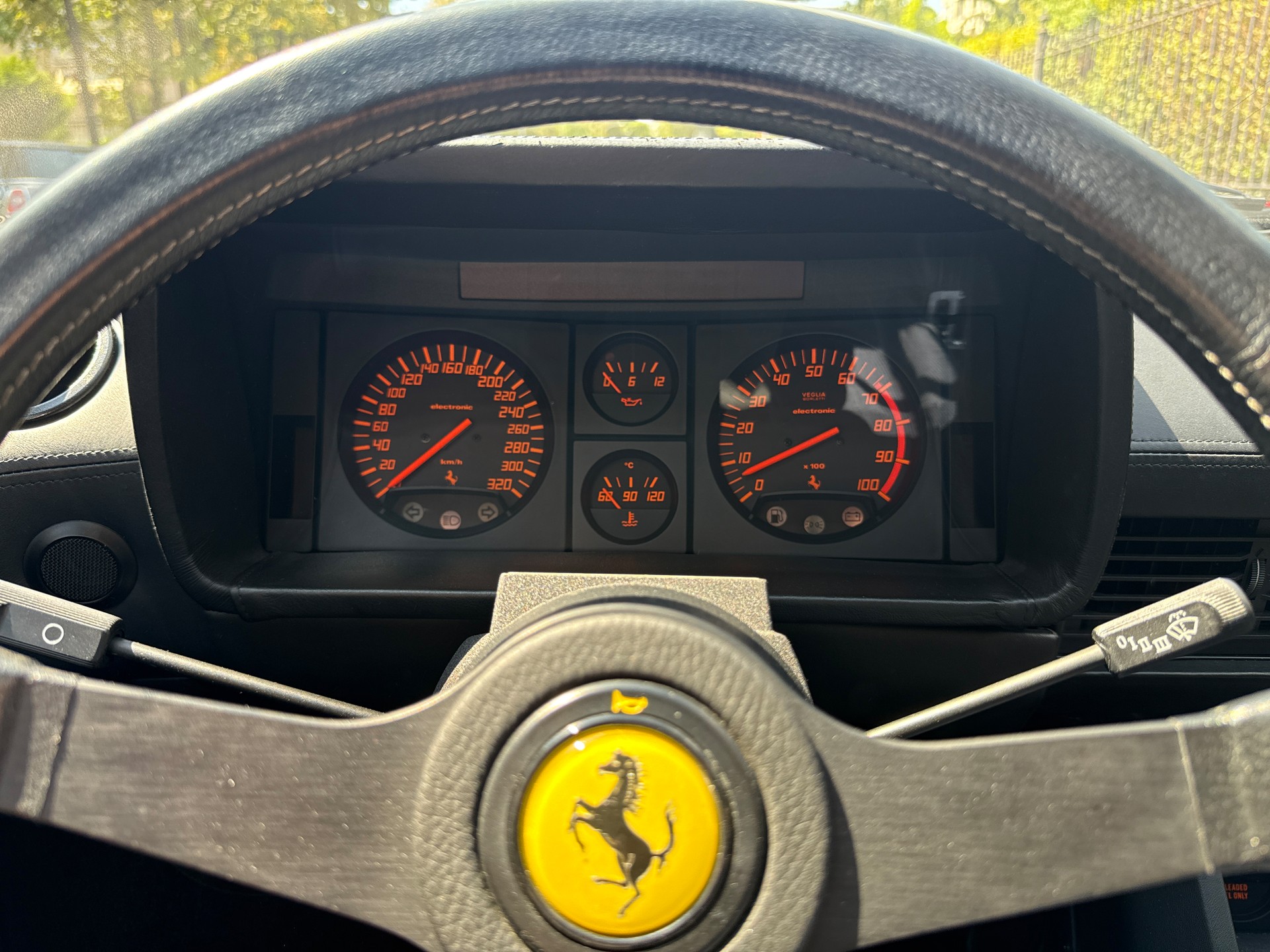 FERRARI Testarossa-image-6