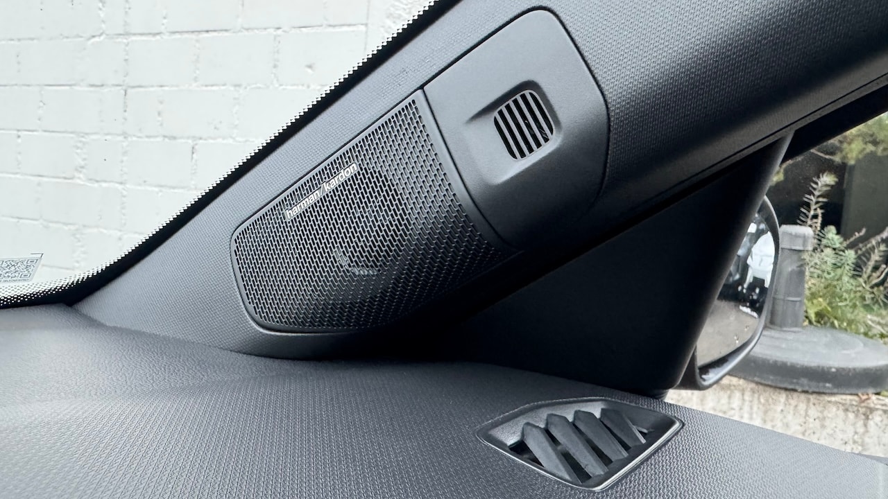 RENAULT R4 E-Tech Comfort Range 52 kWh Iconic * Vollausstattung * Toutes Options *-image-28