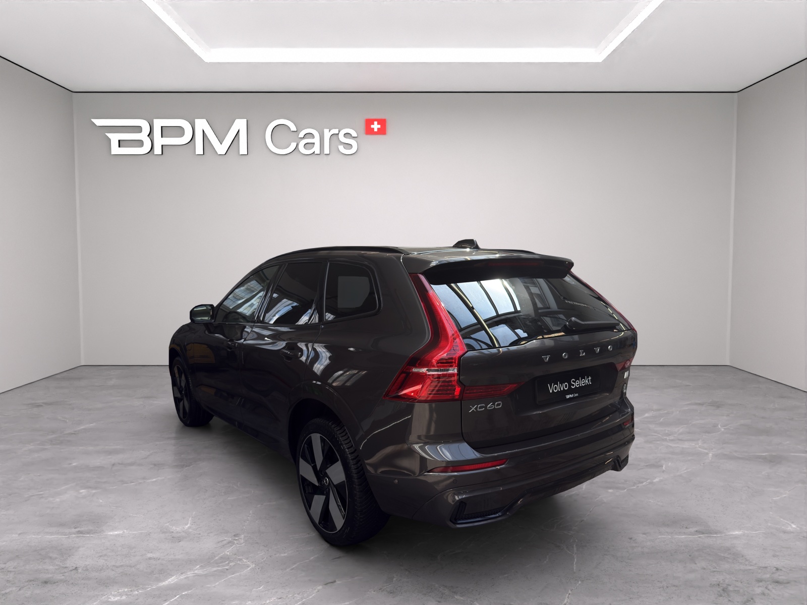 VOLVO XC60 2.0 T8 TE XCENTRIC eAWD-showroom-element-1