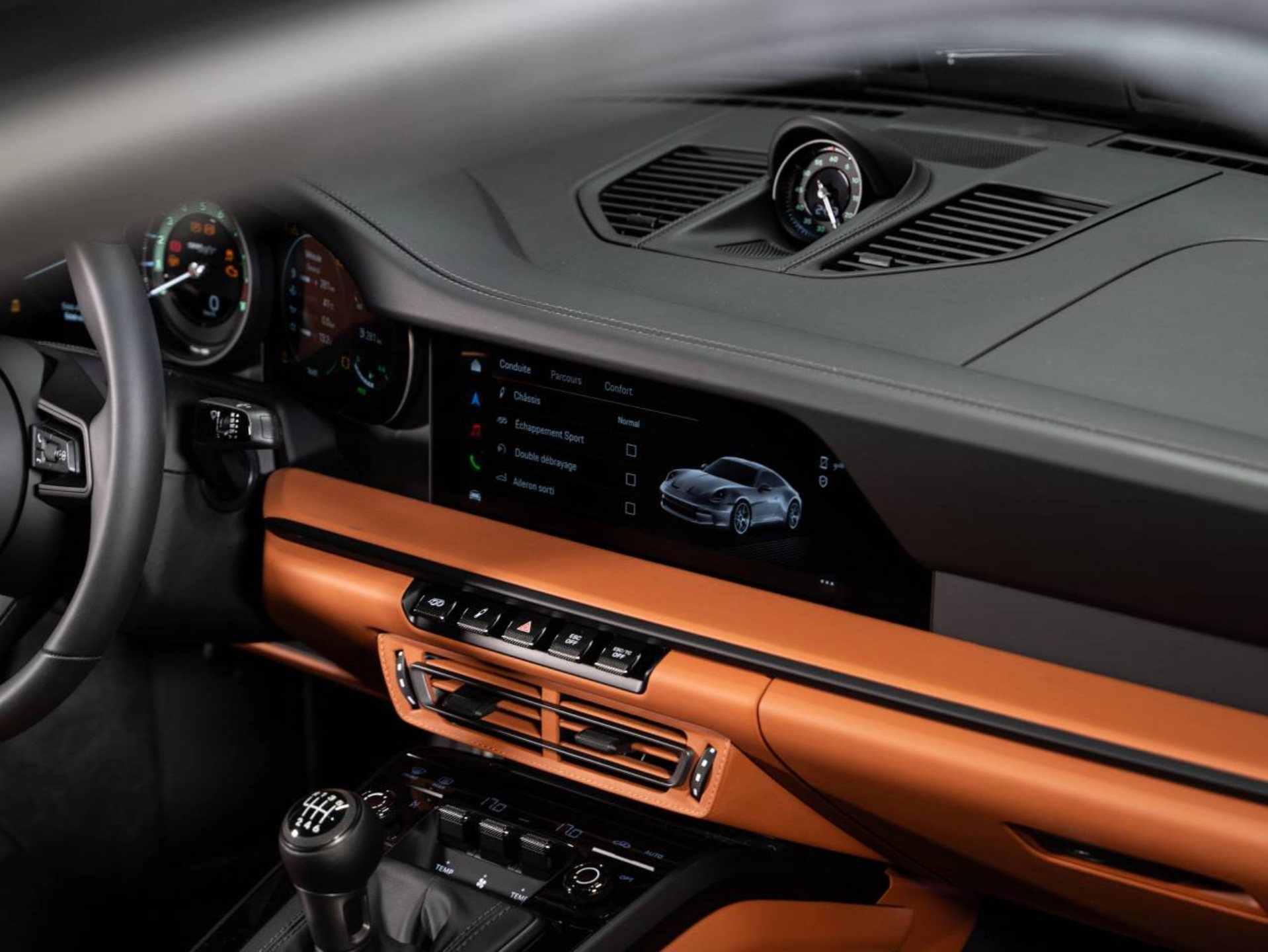 PORSCHE 911 S/T-image-10
