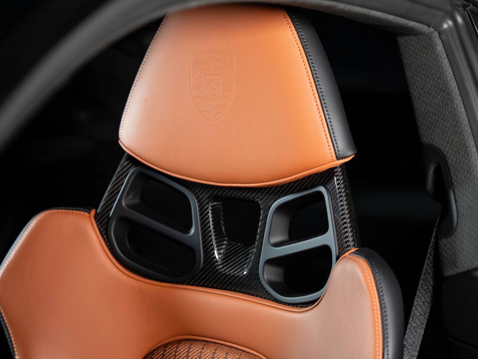 PORSCHE 911 S/T-image-20