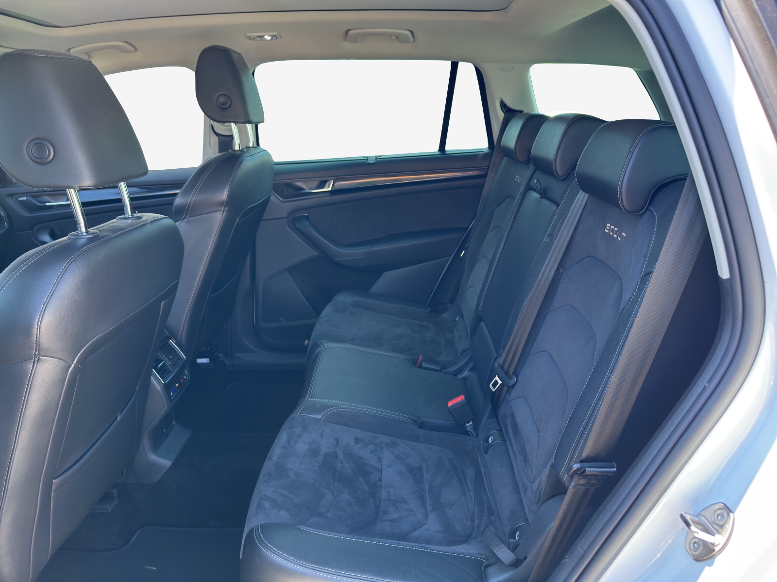 SKODA Kodiaq 2.0 TDI CR Scout 4x4 DSG-image-11