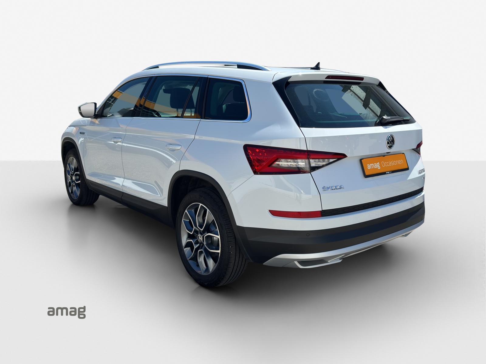 SKODA Kodiaq 2.0 TDI CR Scout 4x4 DSG-image-2
