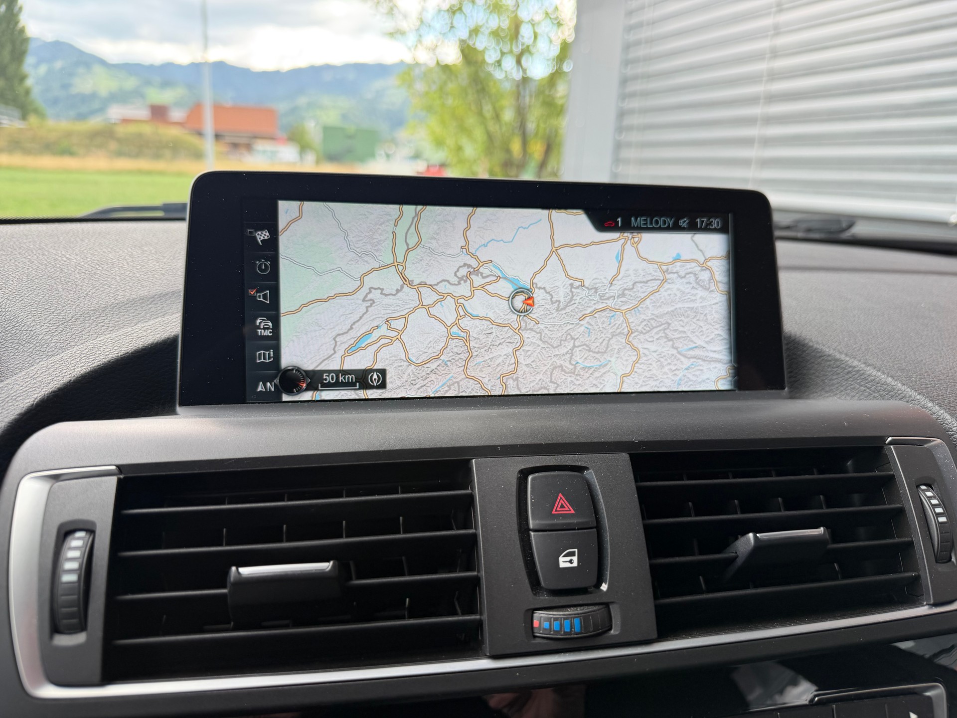 BMW 118i Steptronic-image-7