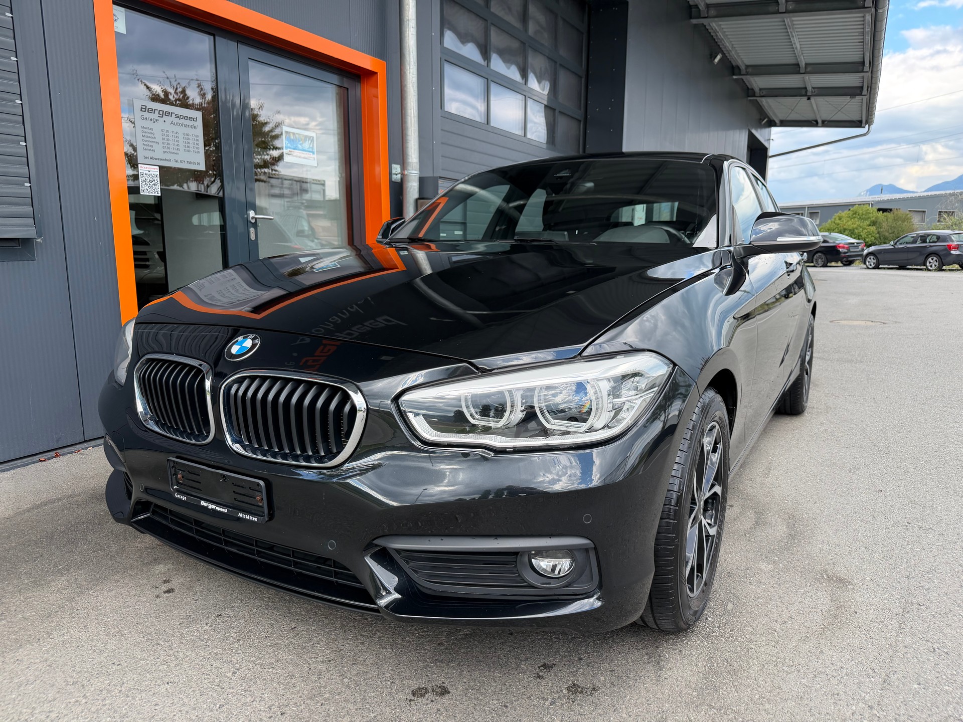 BMW 118i Steptronic-image-3