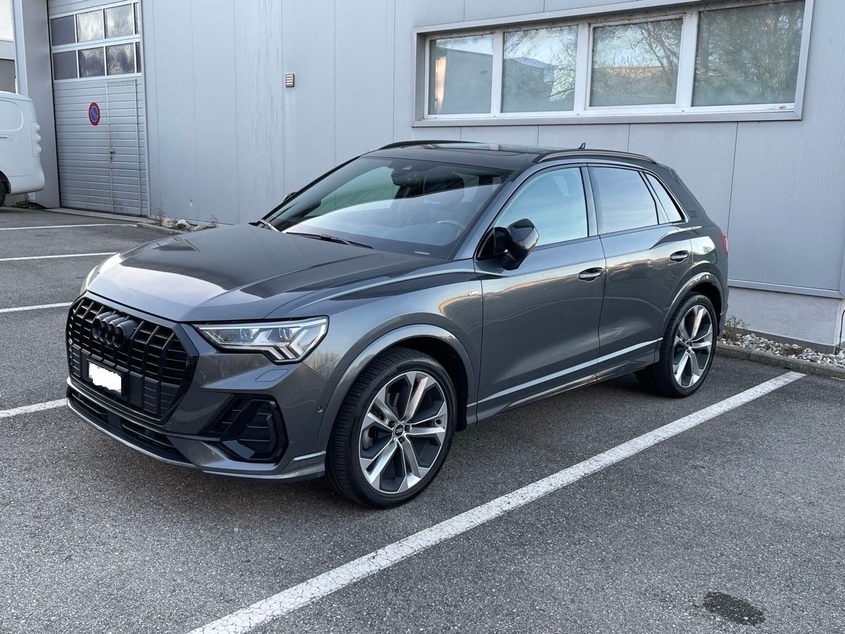 AUDI Q3 35 TFSI S line Attraction S-Tronic-image-1