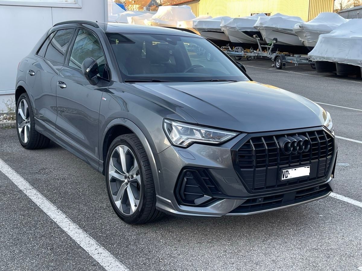 AUDI Q3 35 TFSI S line Attraction S-Tronic-image-0