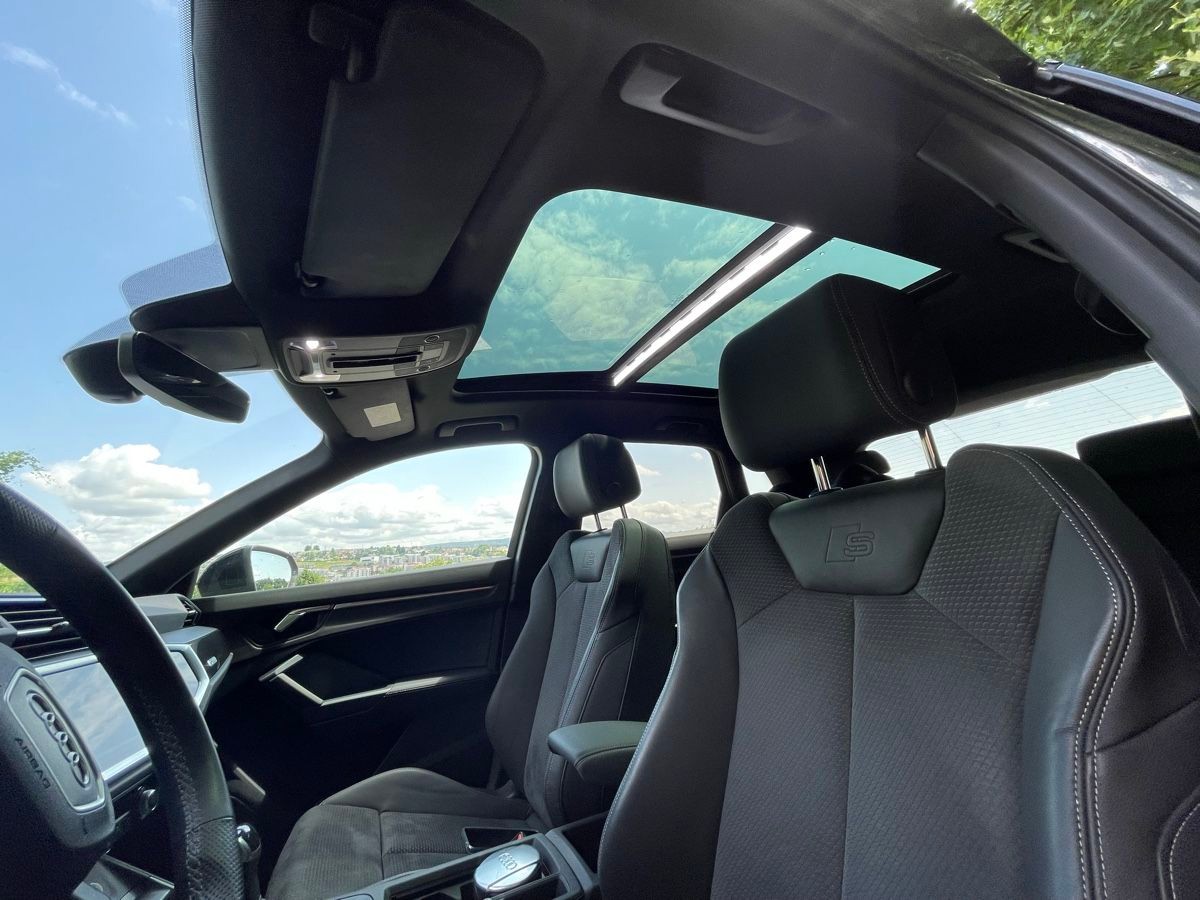 AUDI Q3 35 TFSI S line Attraction S-Tronic-image-3
