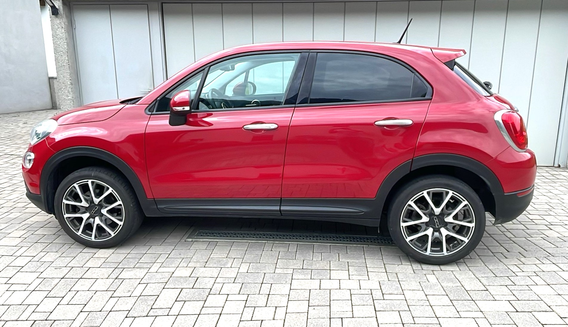 FIAT 500X 1.4T Cross 4x4 Automatic-image-1