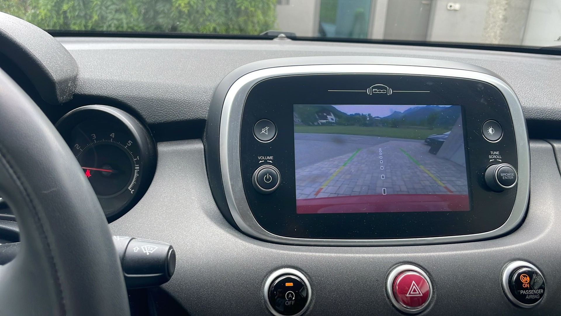 FIAT 500X 1.4T Cross 4x4 Automatic-image-10