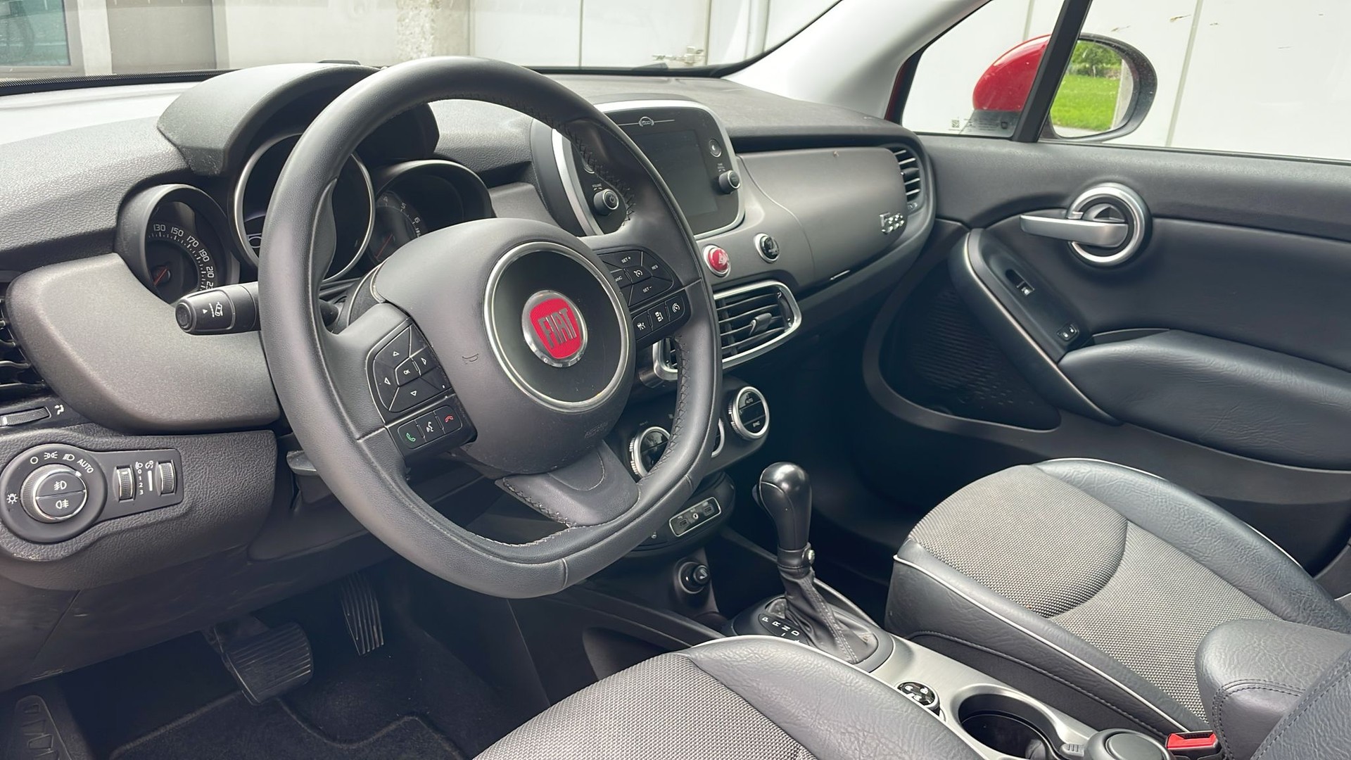 FIAT 500X 1.4T Cross 4x4 Automatic-image-8