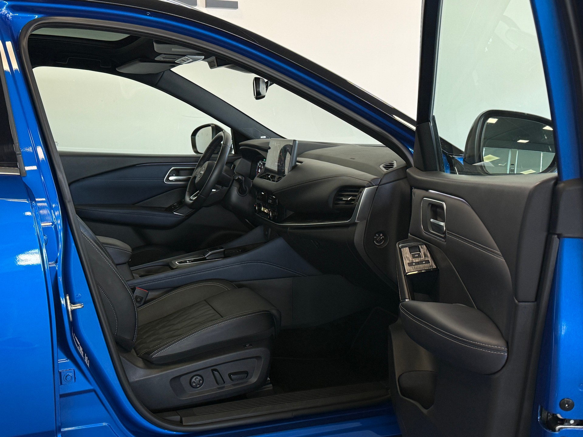 NISSAN Qashqai 1.5 VC-T e-Power Tekna+-image-13