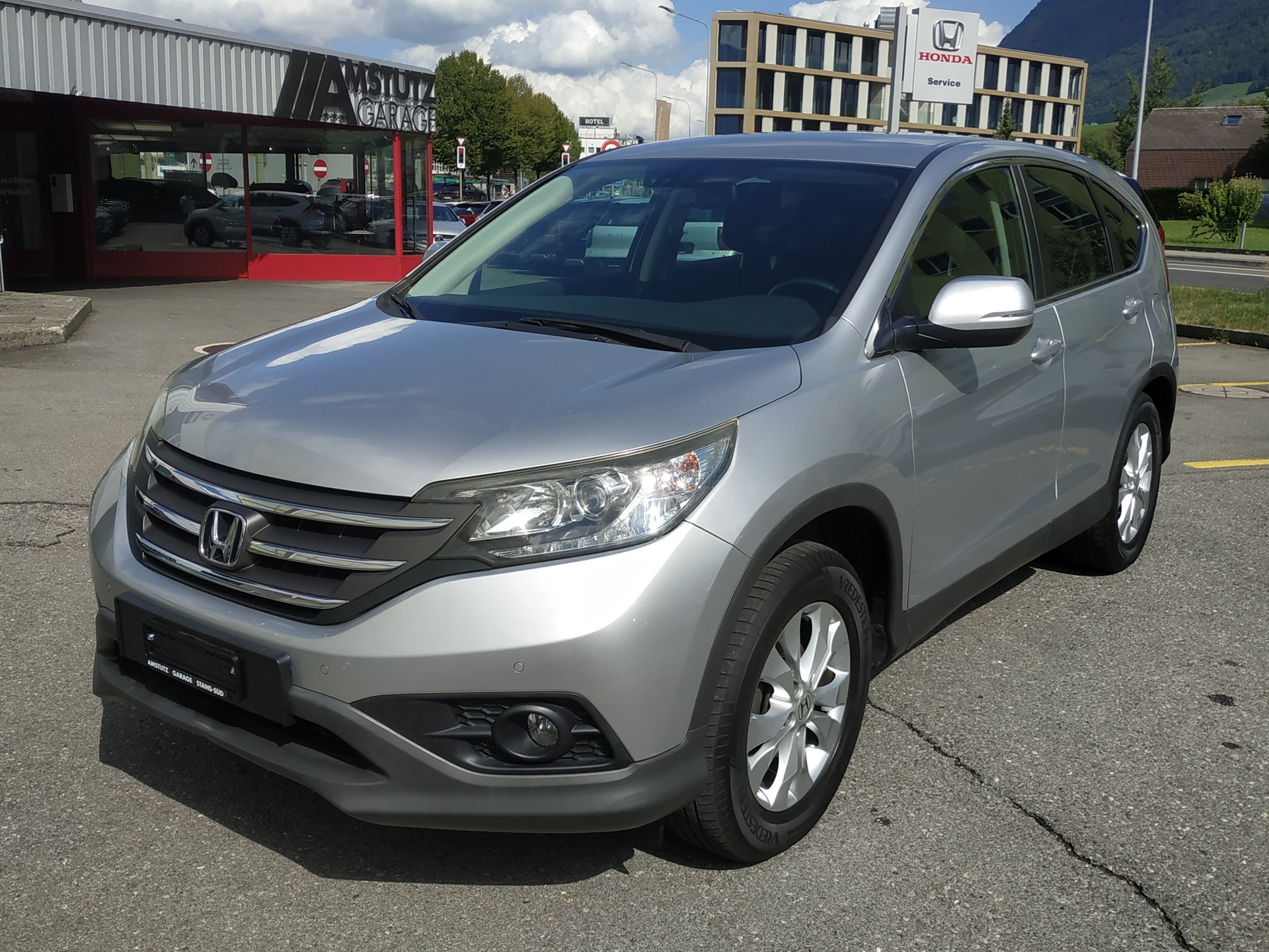 HONDA CR-V 2.0 Elegance 4WD Automatic-image-2